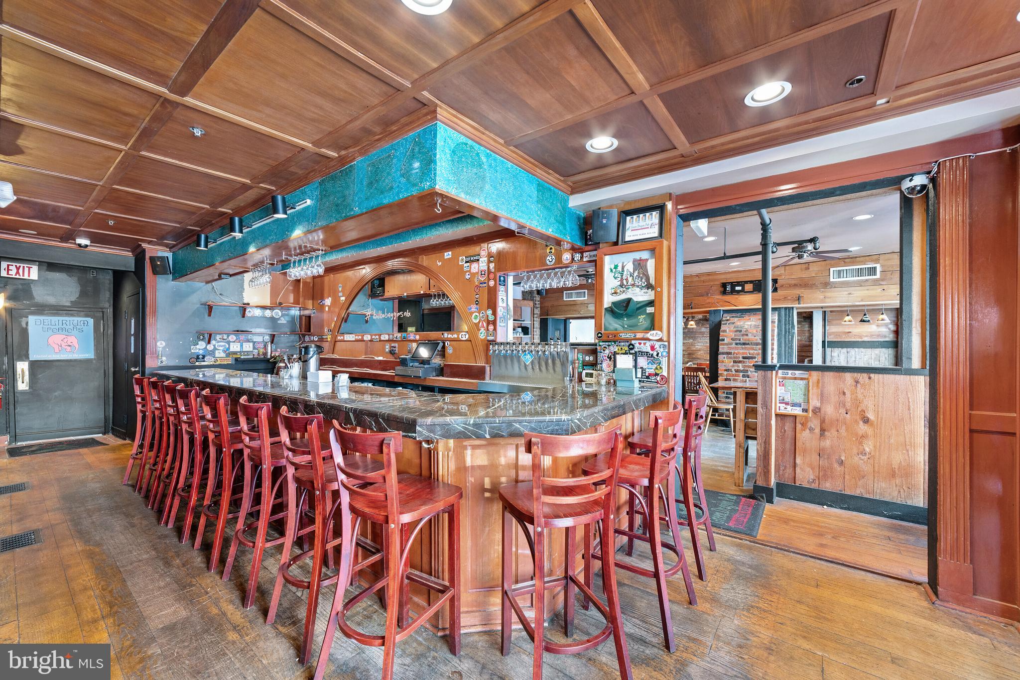 OLD TOWN ALEXANDRIA - Commercial Sale