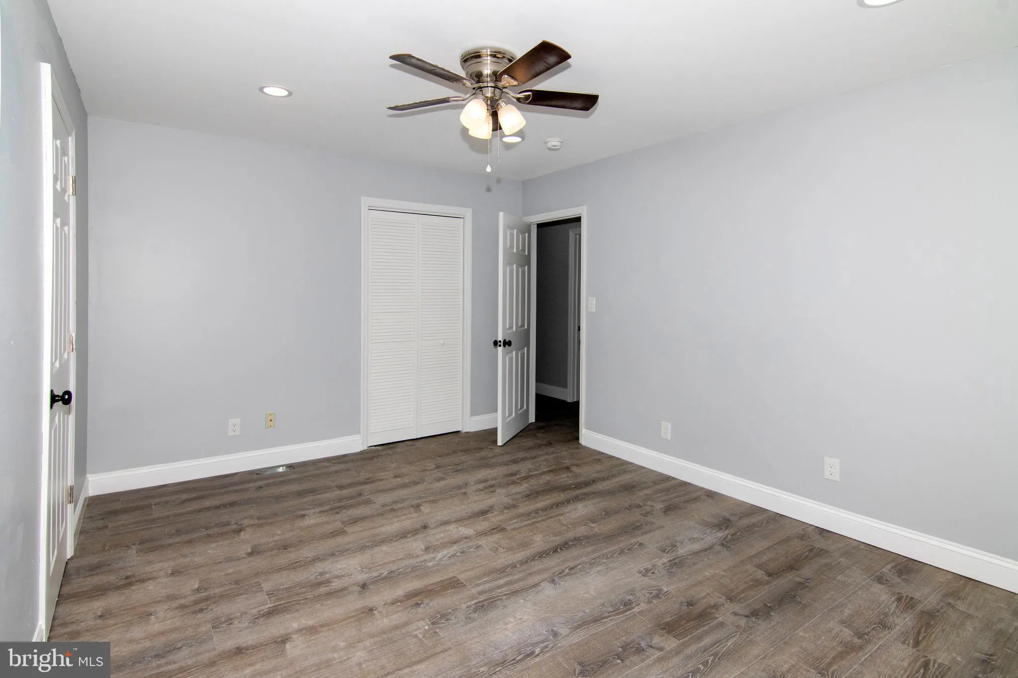 Vineland, New Jersey 08360, United States, 4 Bedrooms Bedrooms, ,2 BathroomsBathrooms,Residential,Coming Soon,110830