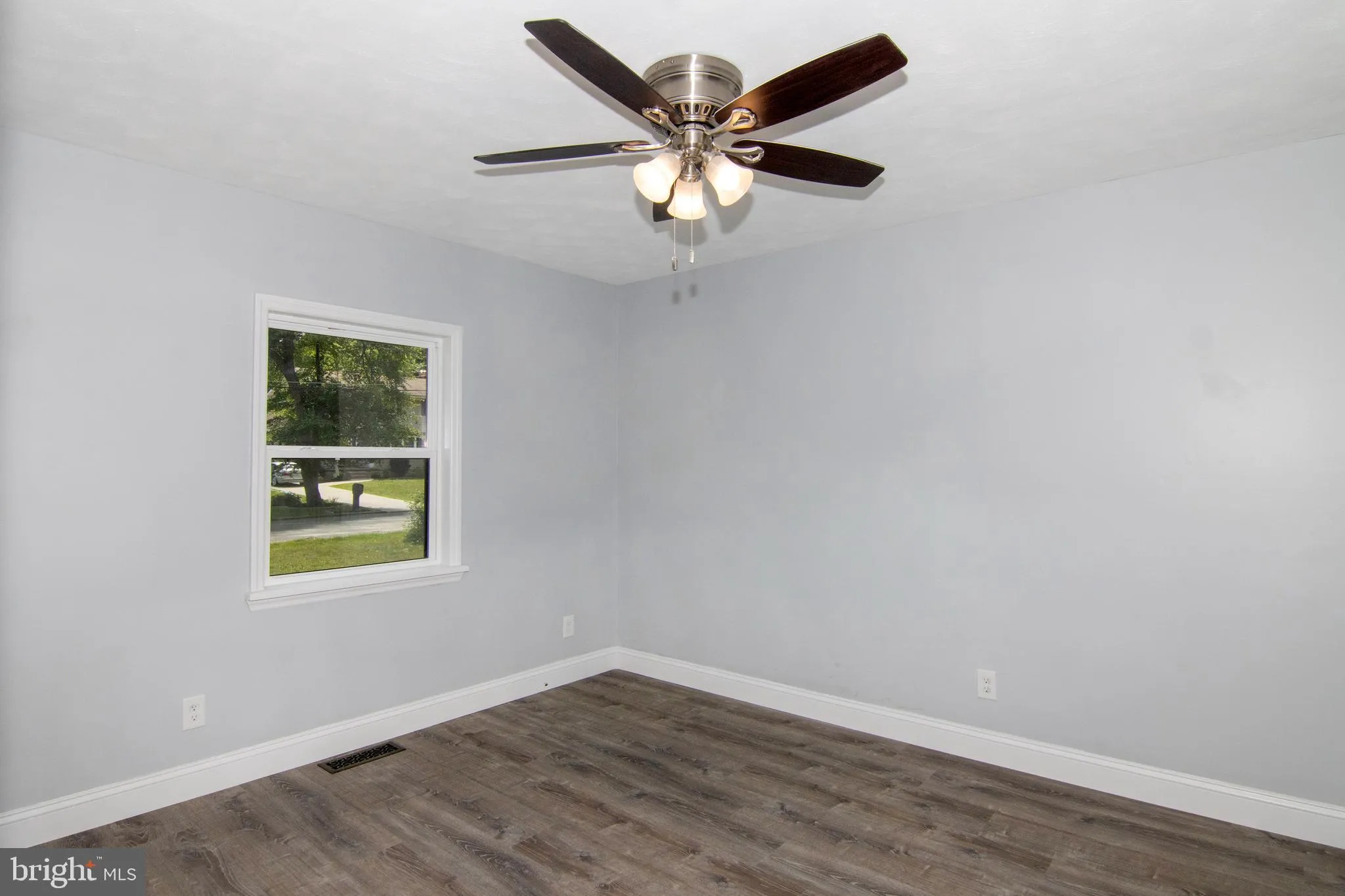 Vineland, New Jersey 08360, United States, 4 Bedrooms Bedrooms, ,2 BathroomsBathrooms,Residential,Coming Soon,110830