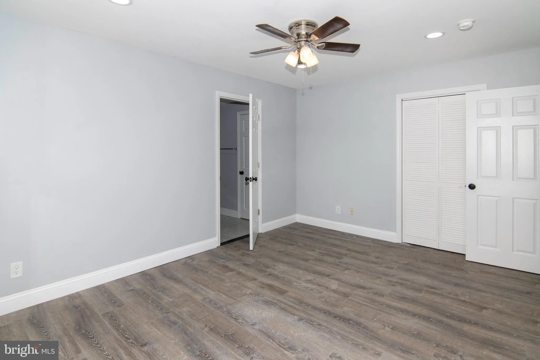 Vineland, New Jersey 08360, United States, 4 Bedrooms Bedrooms, ,2 BathroomsBathrooms,Residential,Coming Soon,110830