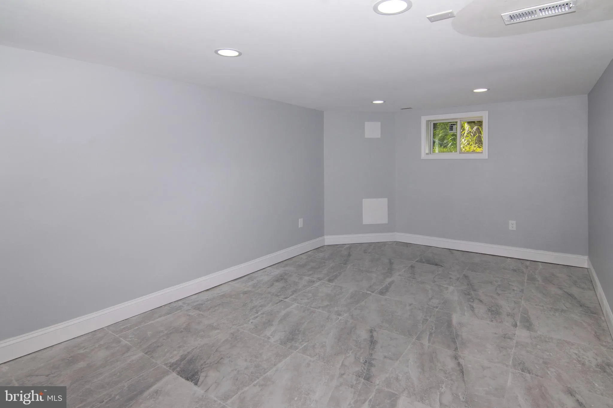 Vineland, New Jersey 08360, United States, 4 Bedrooms Bedrooms, ,2 BathroomsBathrooms,Residential,Coming Soon,110830