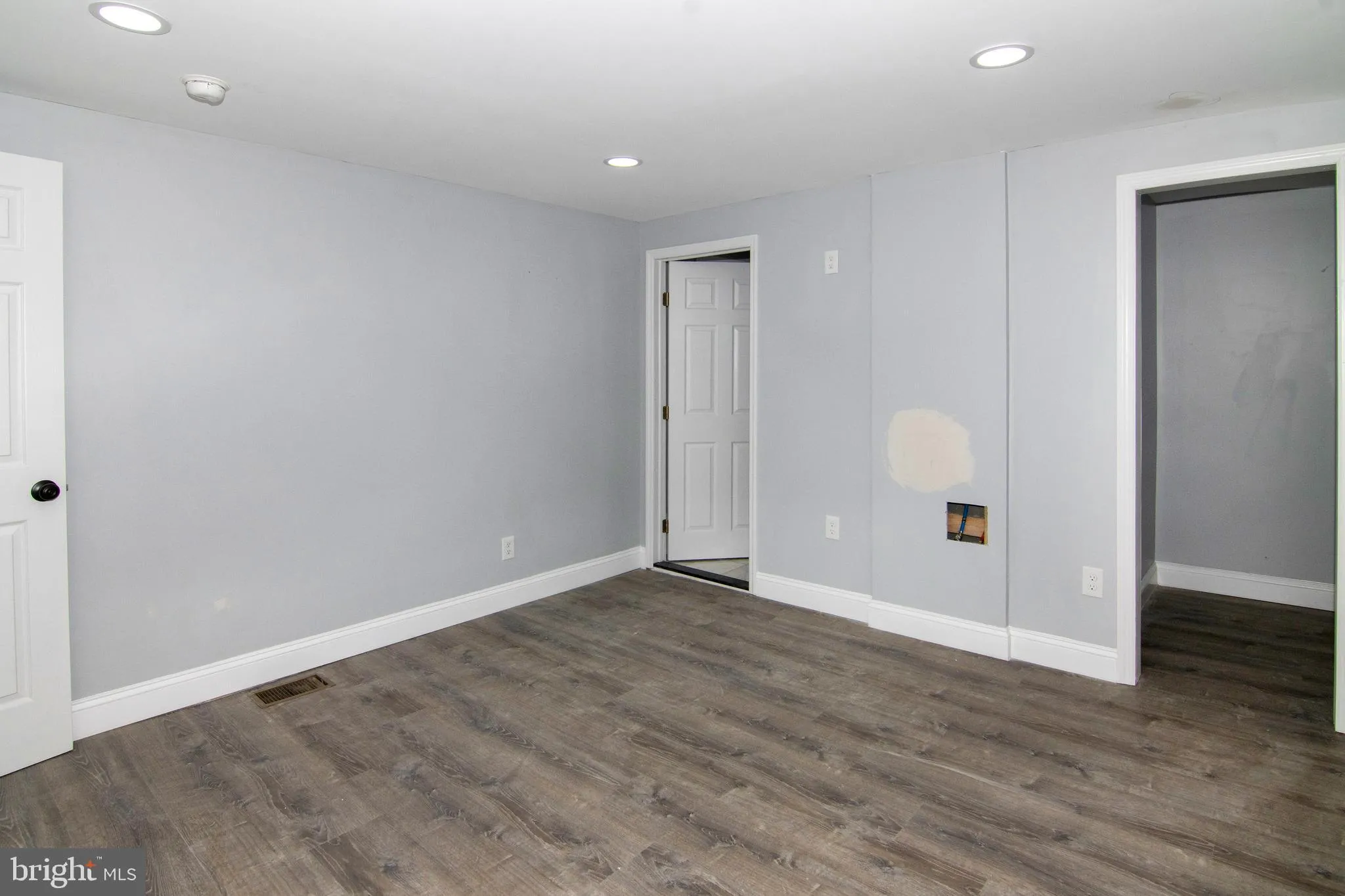 Vineland, New Jersey 08360, United States, 4 Bedrooms Bedrooms, ,2 BathroomsBathrooms,Residential,Coming Soon,110830