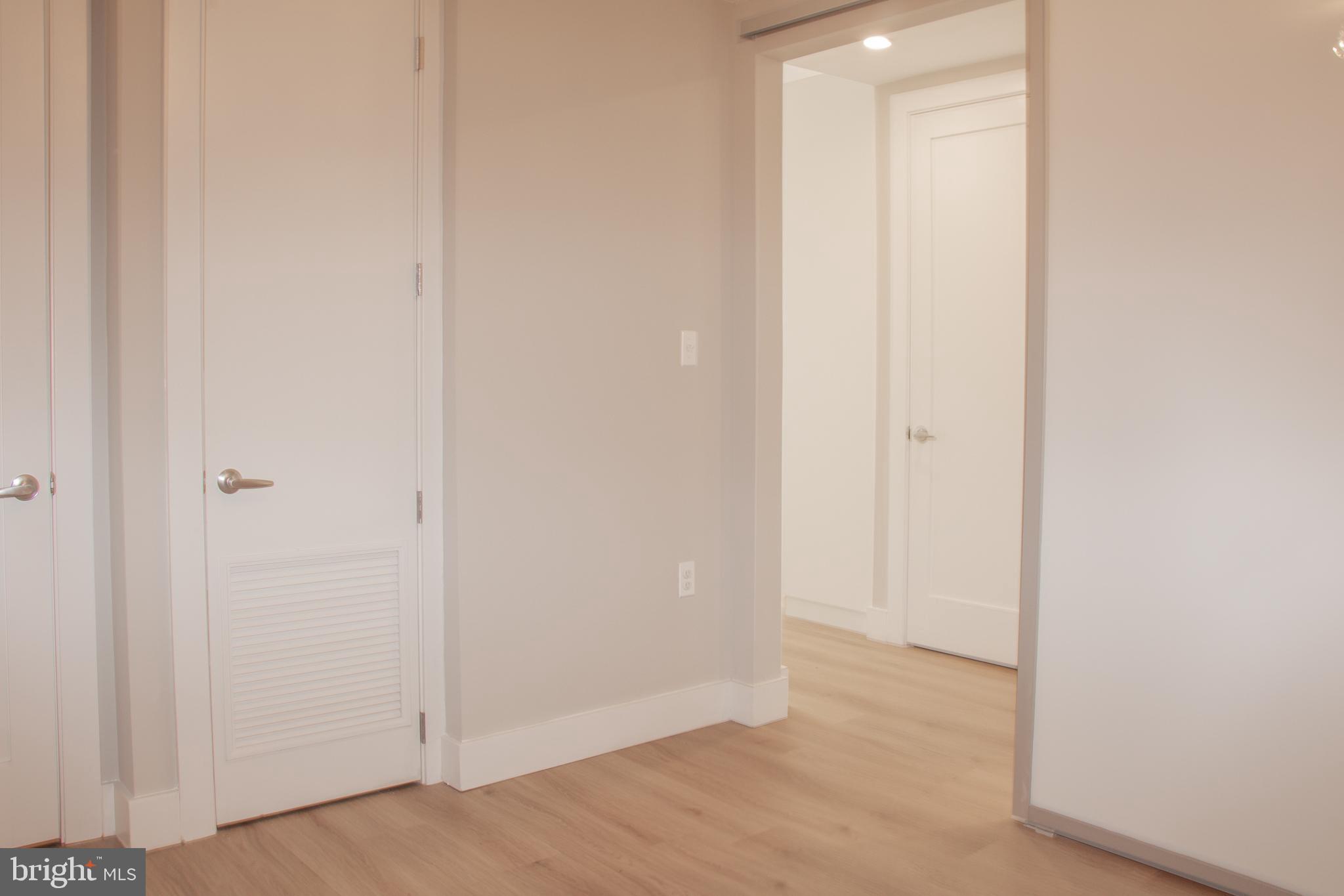 ALEXANDRIA - Residential Lease