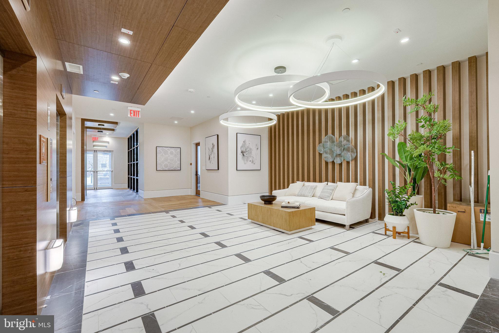 ALEXANDRIA - Residential Lease