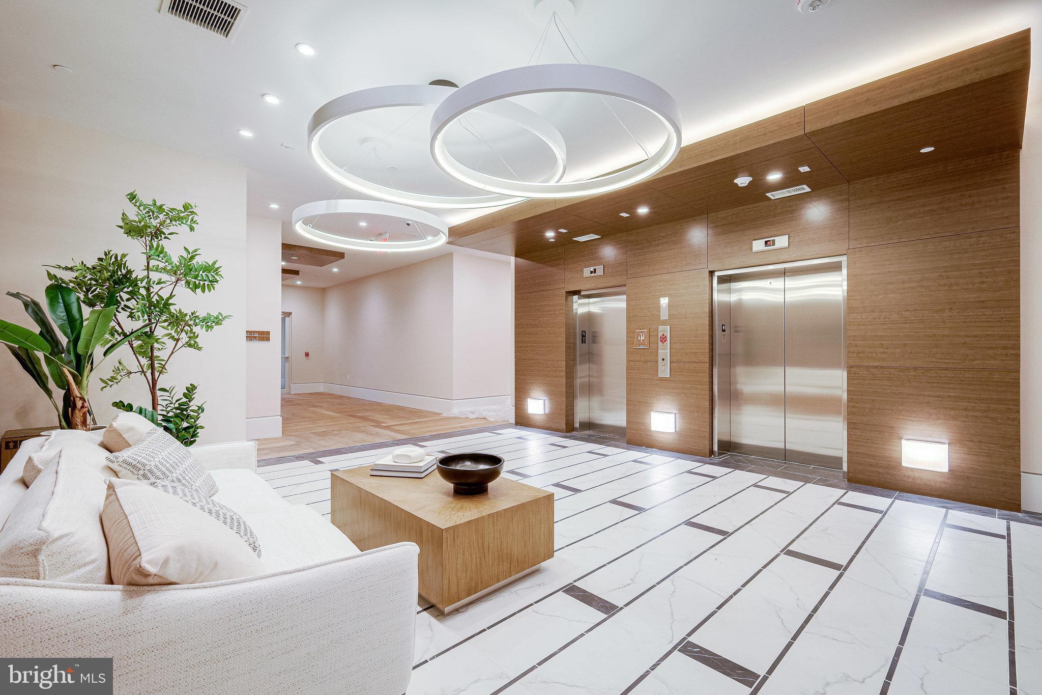 ALEXANDRIA - Residential Lease