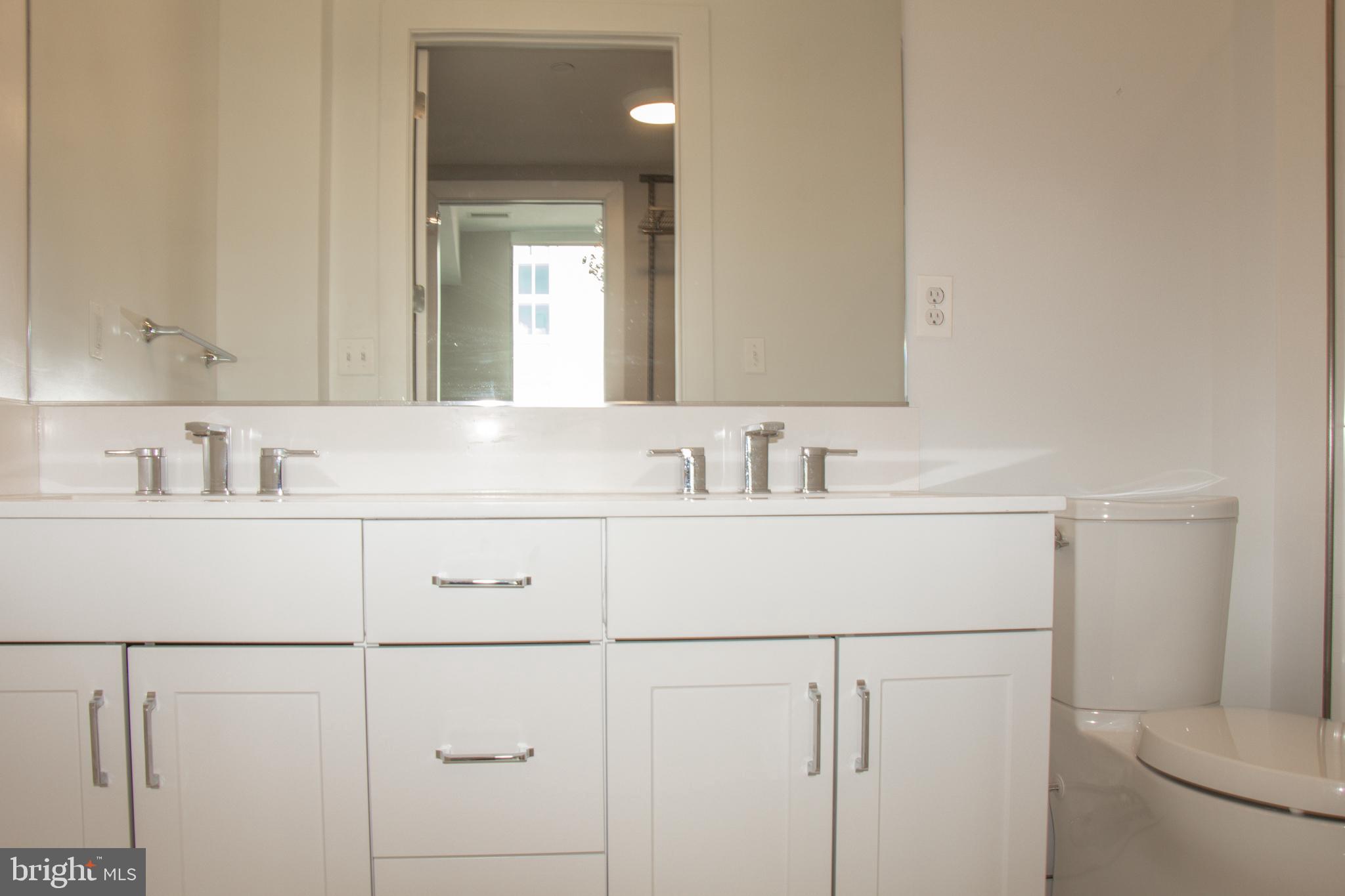 ALEXANDRIA - Residential Lease