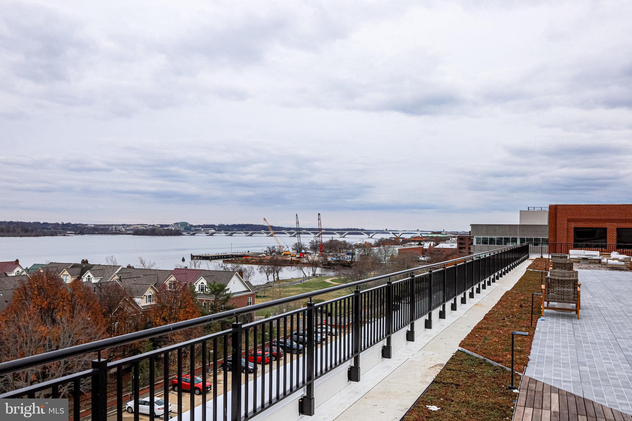 ALEXANDRIA - Residential Lease