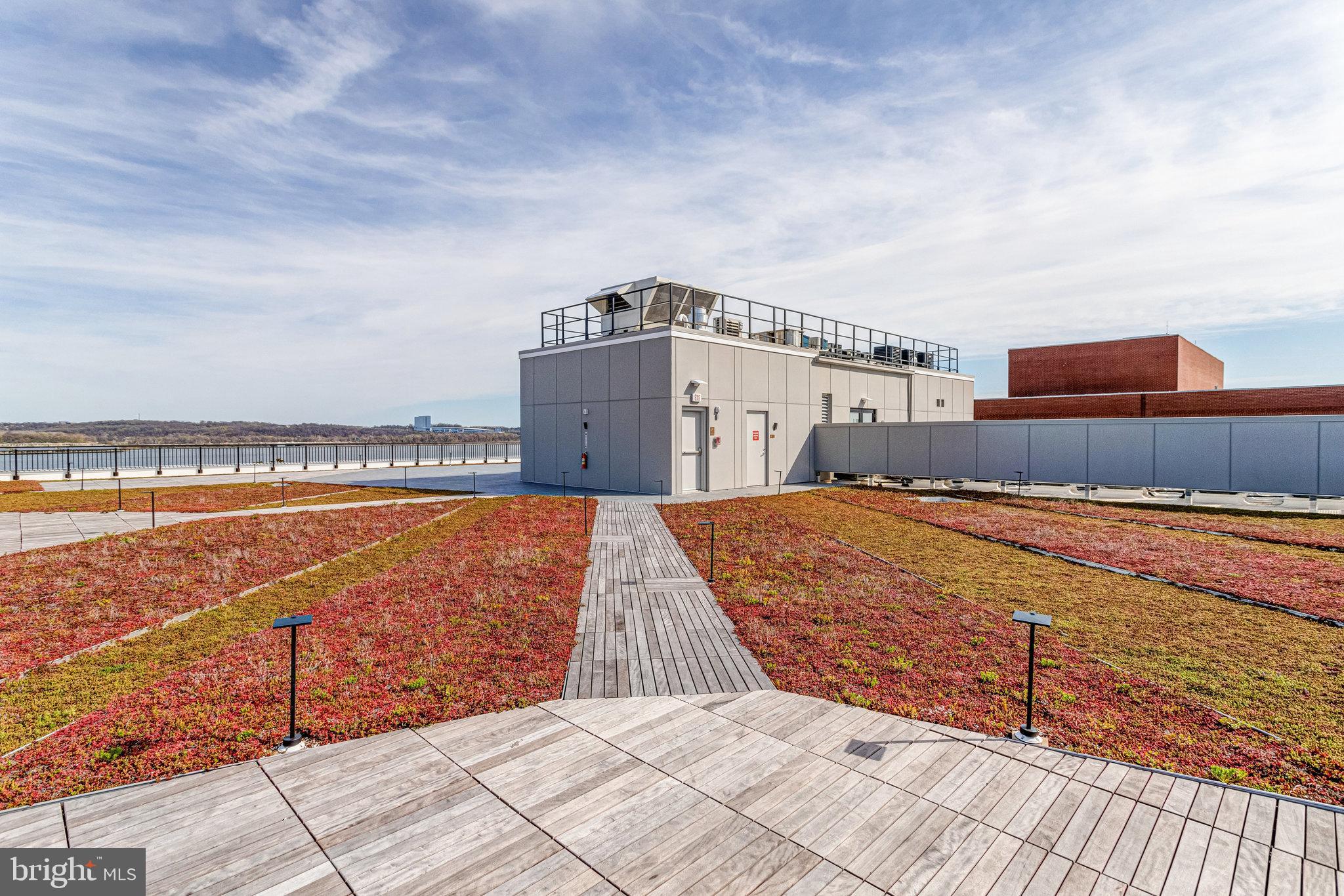 ALEXANDRIA - Residential Lease