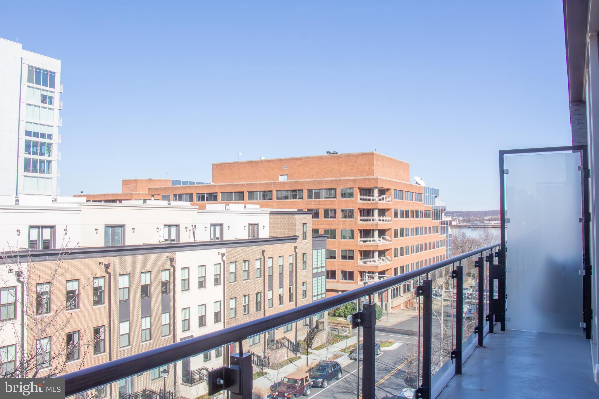 ALEXANDRIA - Residential Lease