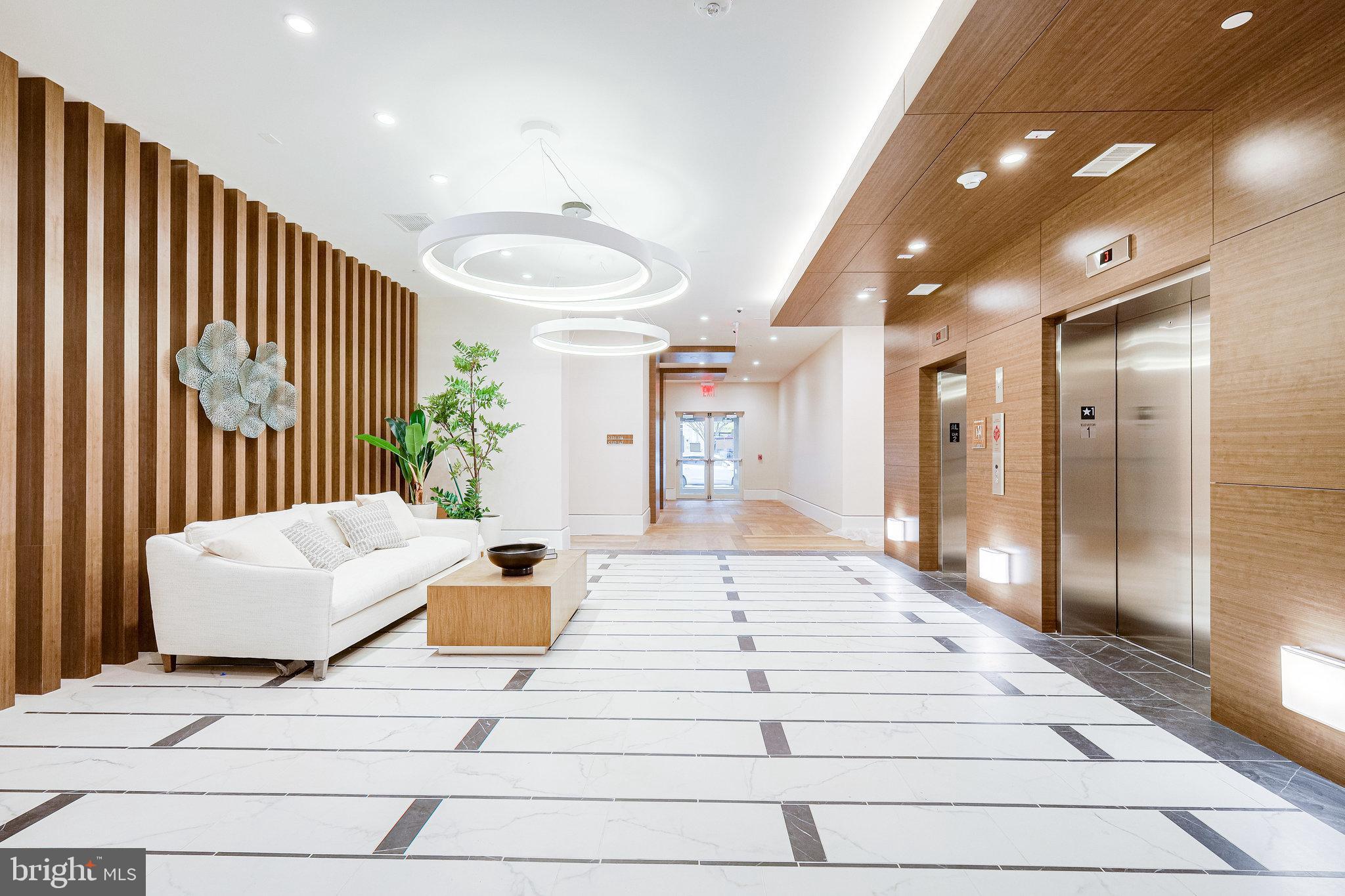 ALEXANDRIA - Residential Lease