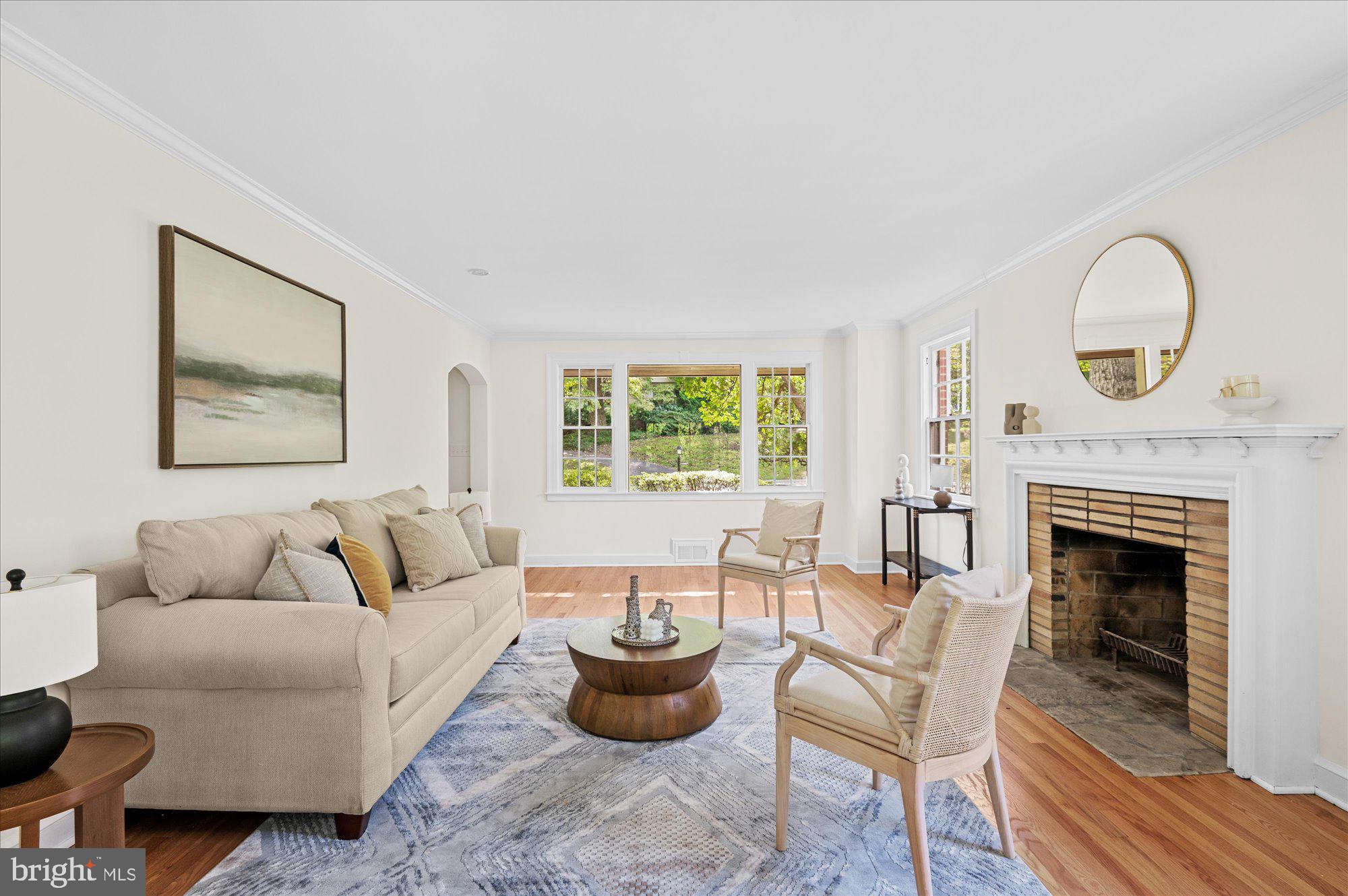 WOODSIDE PARK - Residential