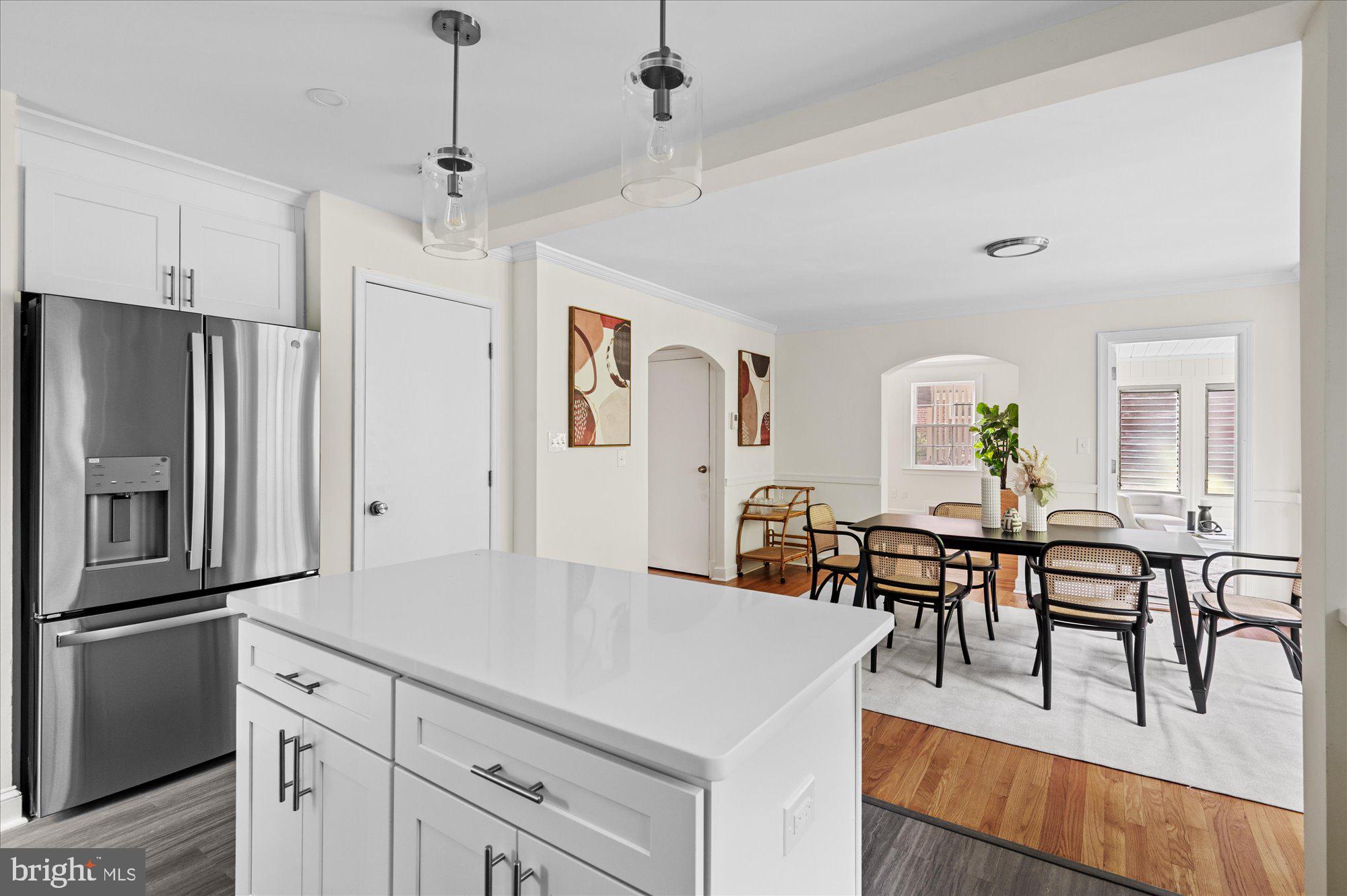 WOODSIDE PARK - Residential