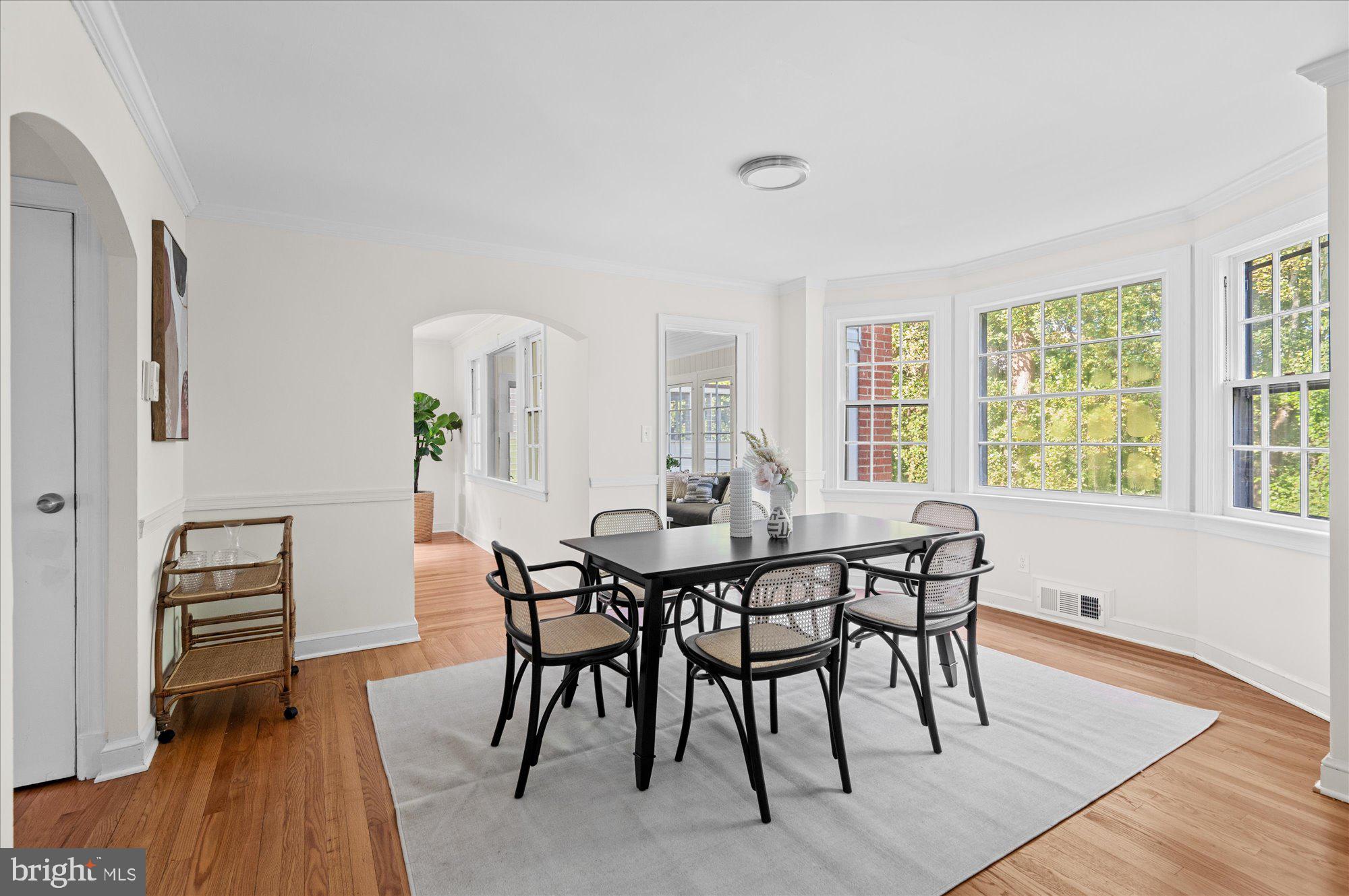 WOODSIDE PARK - Residential