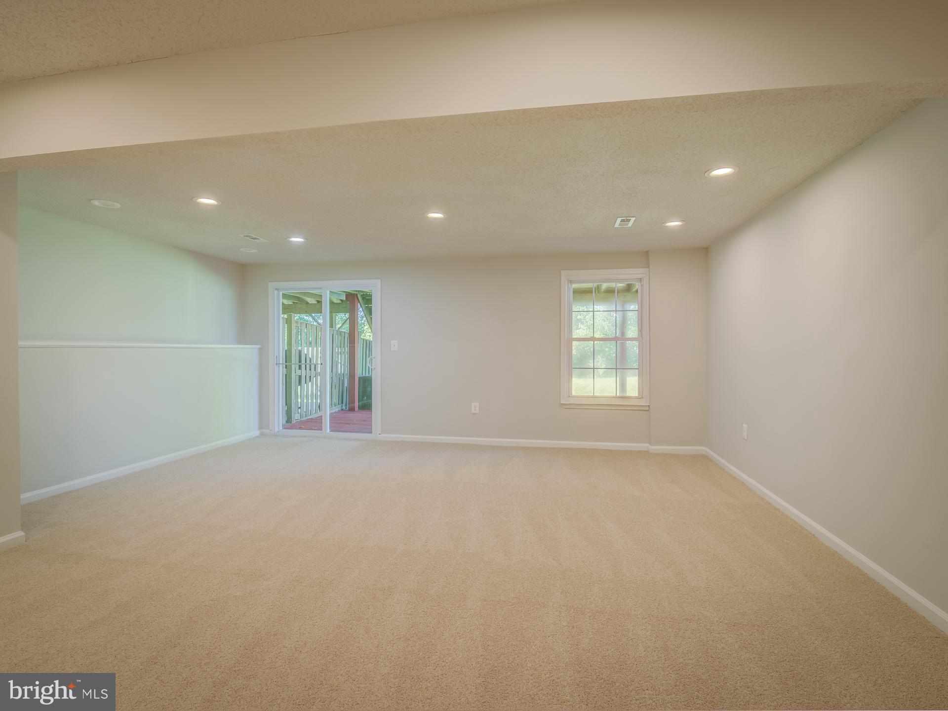 MAYFAIR PLAT 7 - Residential