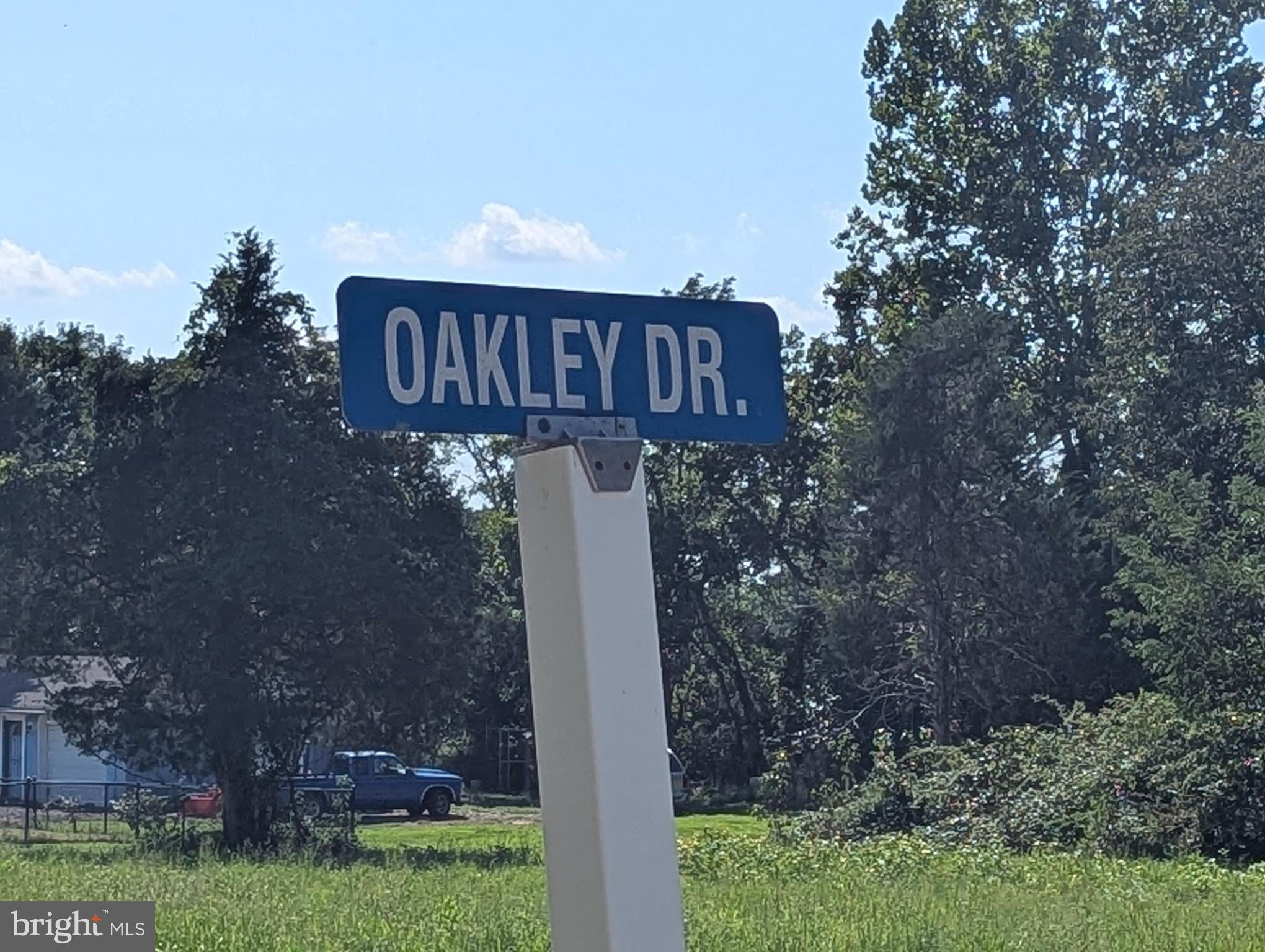 OAKLEY DRIVE