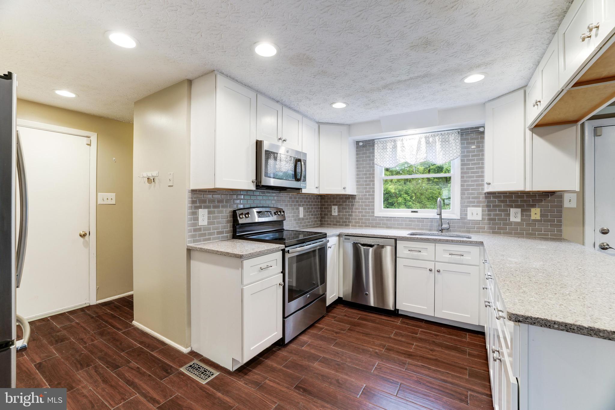 FOREST RIDGE - Residential Lease