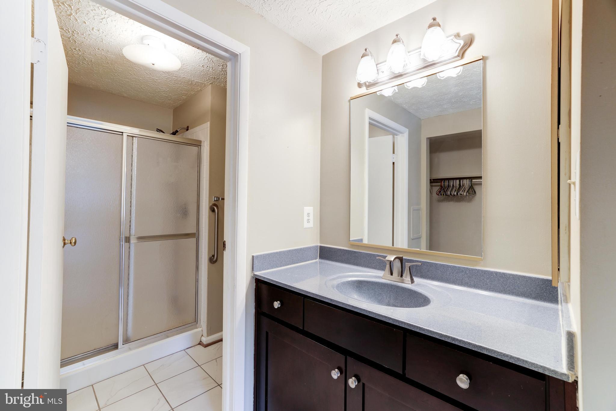 FOREST RIDGE - Residential Lease