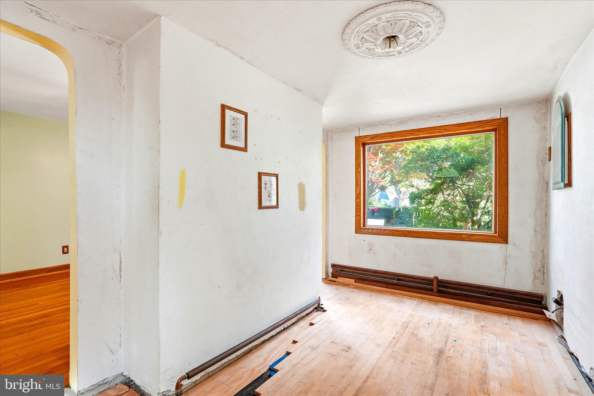 KENSINGTON - Residential