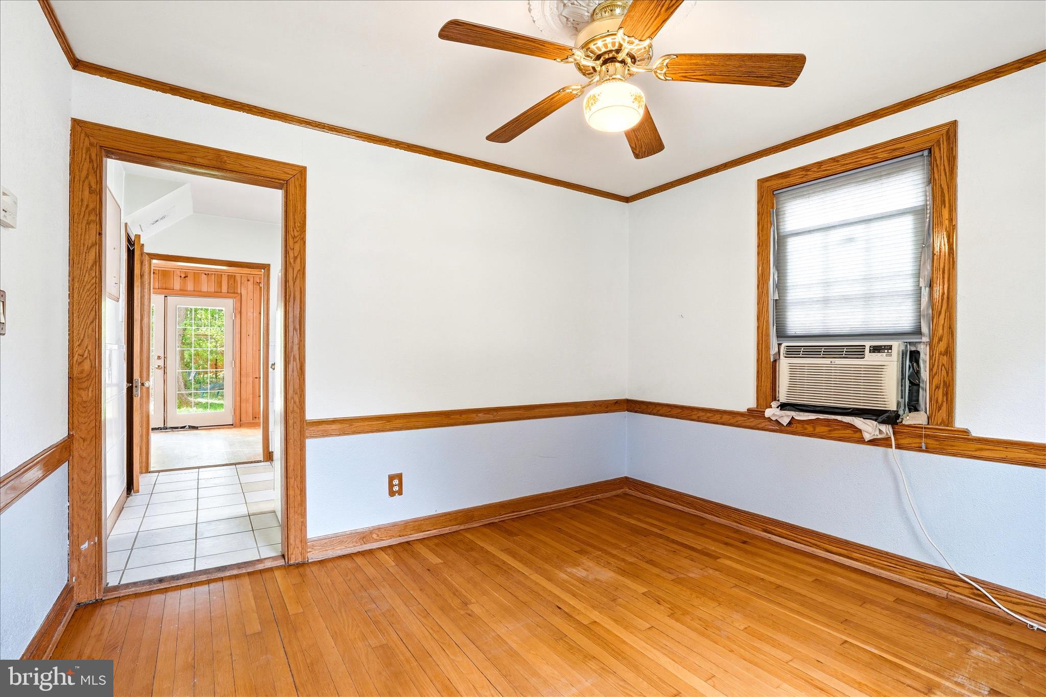 KENSINGTON - Residential