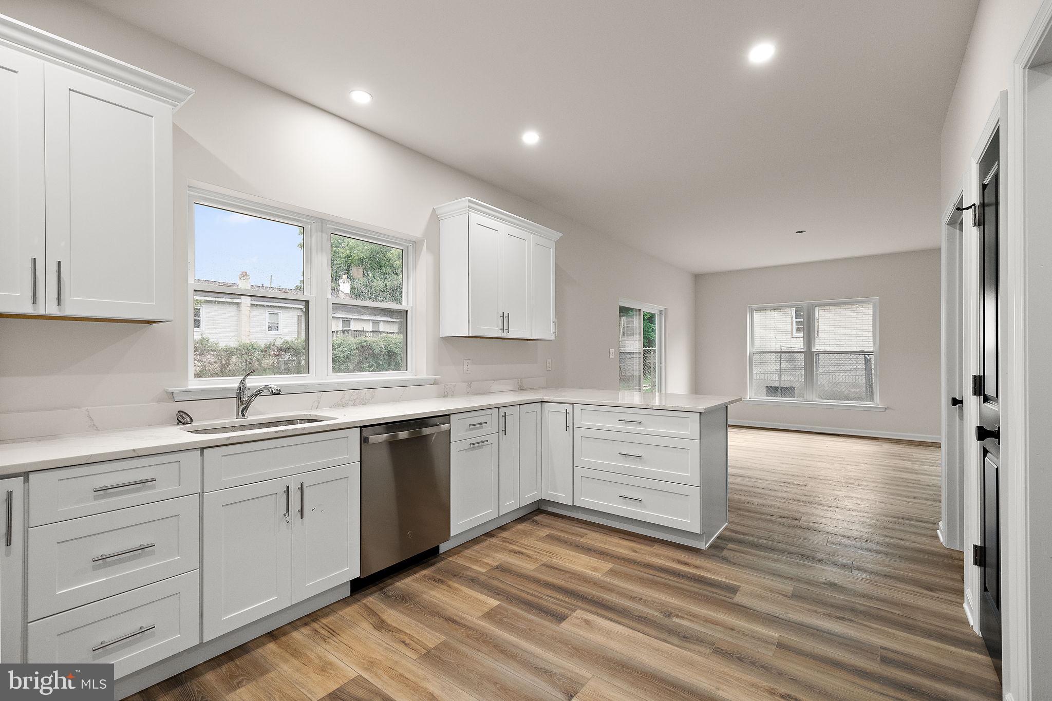 413 8TH STREET