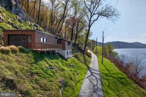 MLS: PAYK2101452