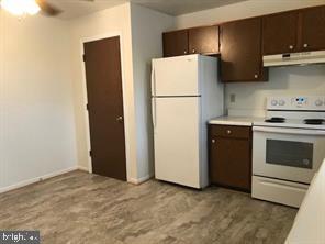 BROOKLAND HEIGHTS - Residential Lease