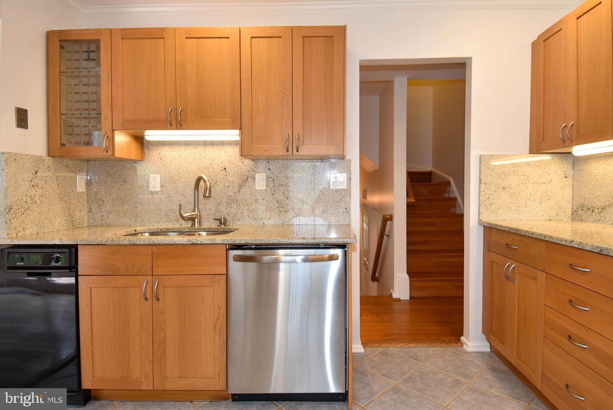 ROCKSHIRE TOWNHOMES - Residential