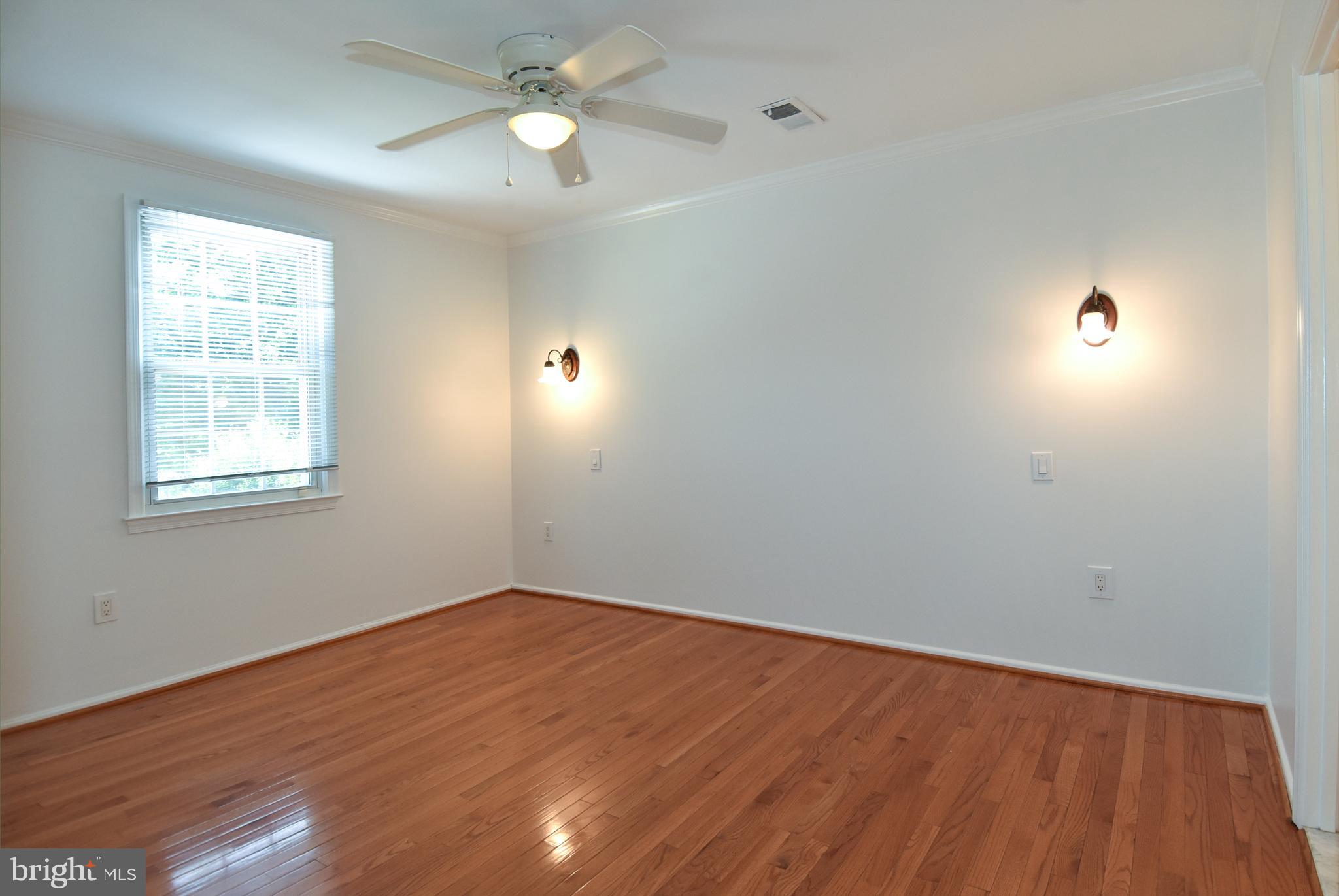 ROCKSHIRE TOWNHOMES - Residential