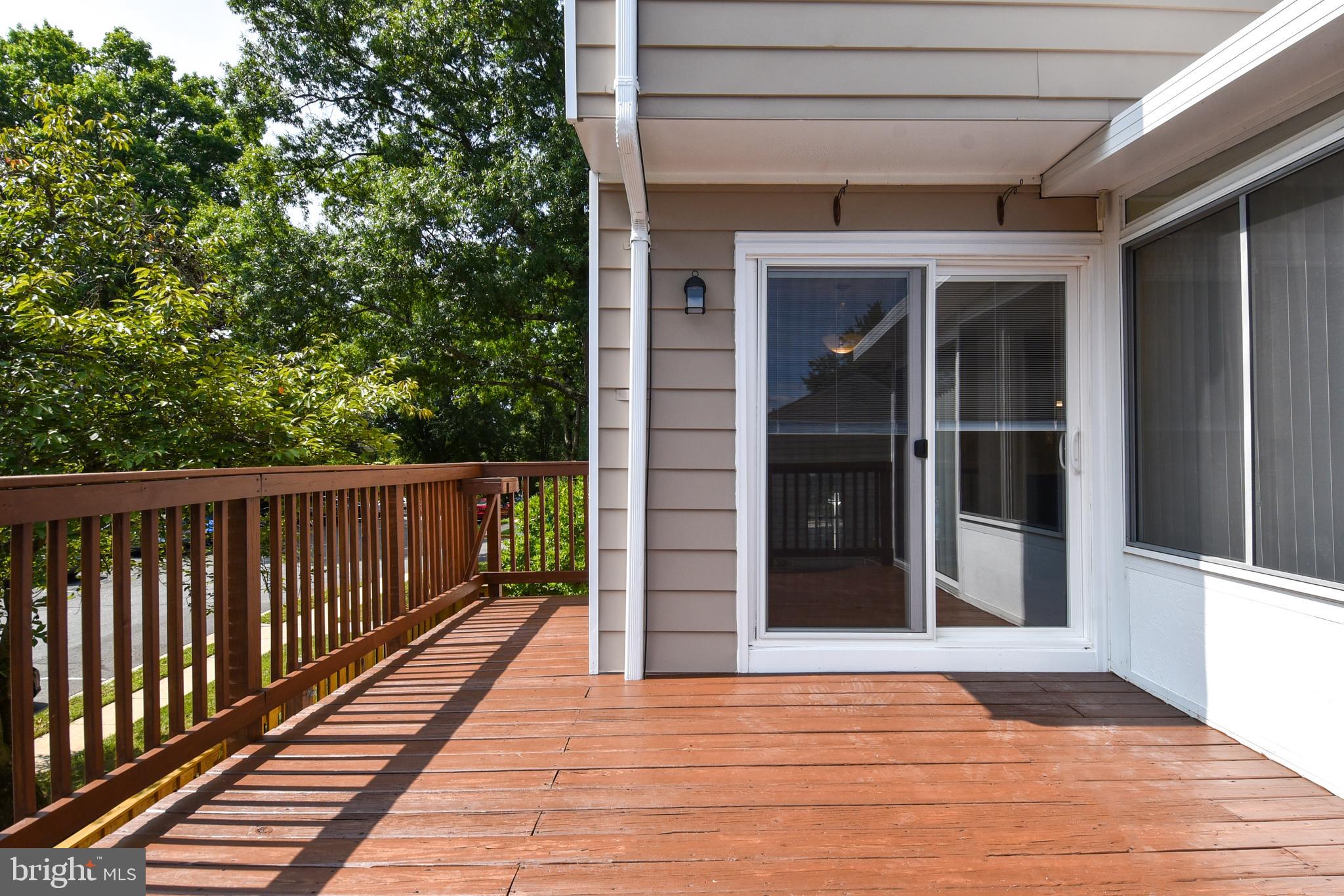 ROCKSHIRE TOWNHOMES - Residential