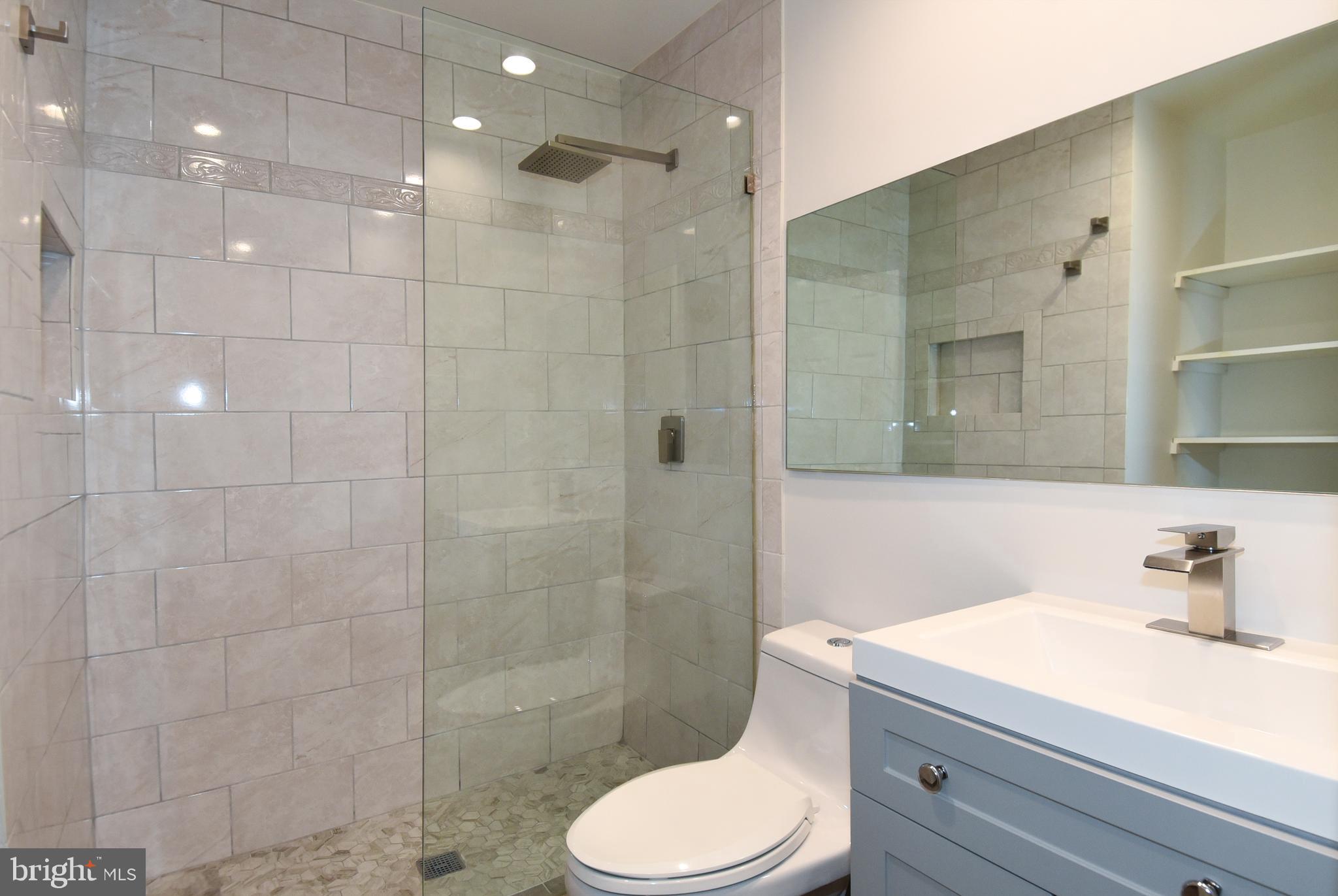 ROCKSHIRE TOWNHOMES - Residential