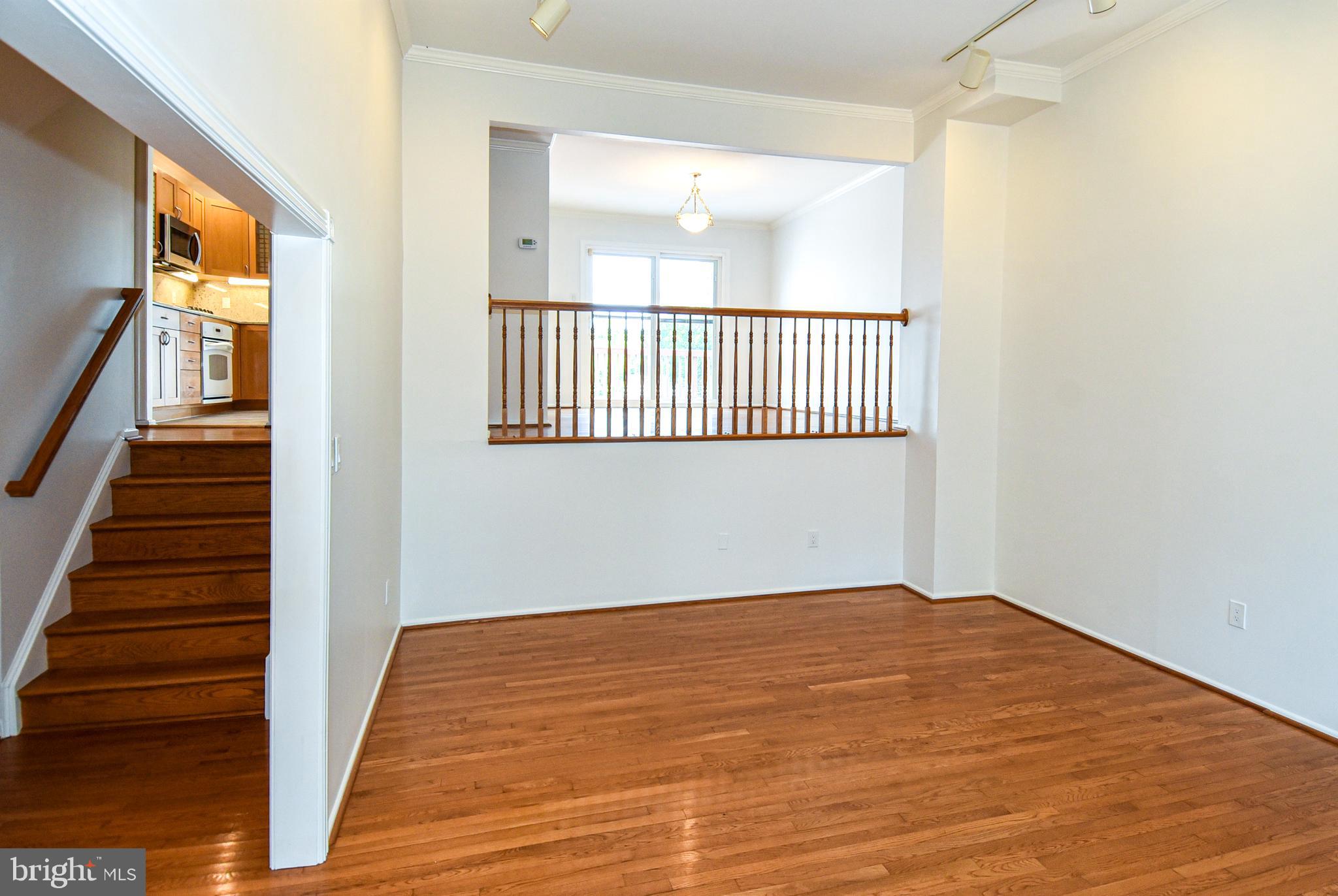 ROCKSHIRE TOWNHOMES - Residential