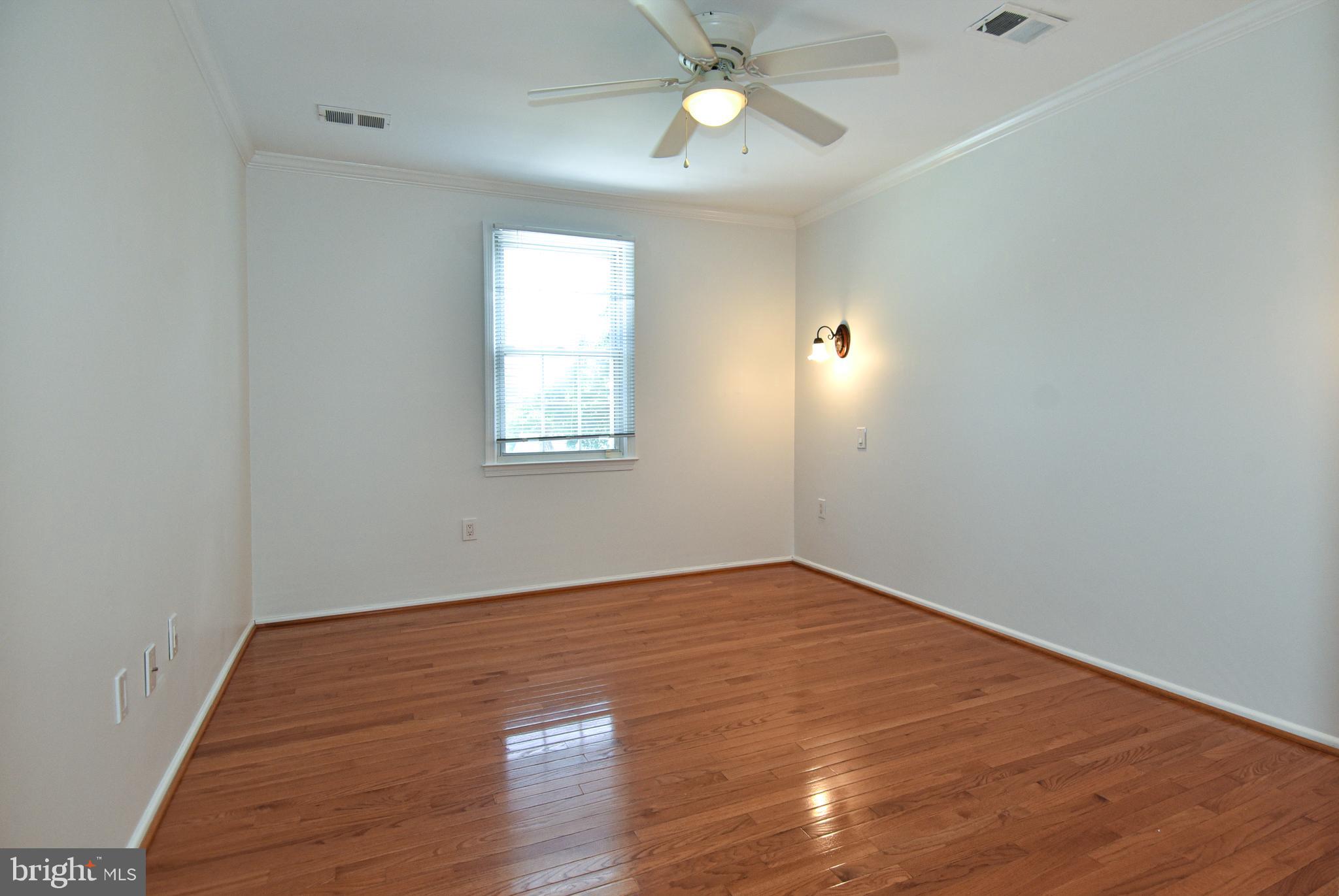 ROCKSHIRE TOWNHOMES - Residential