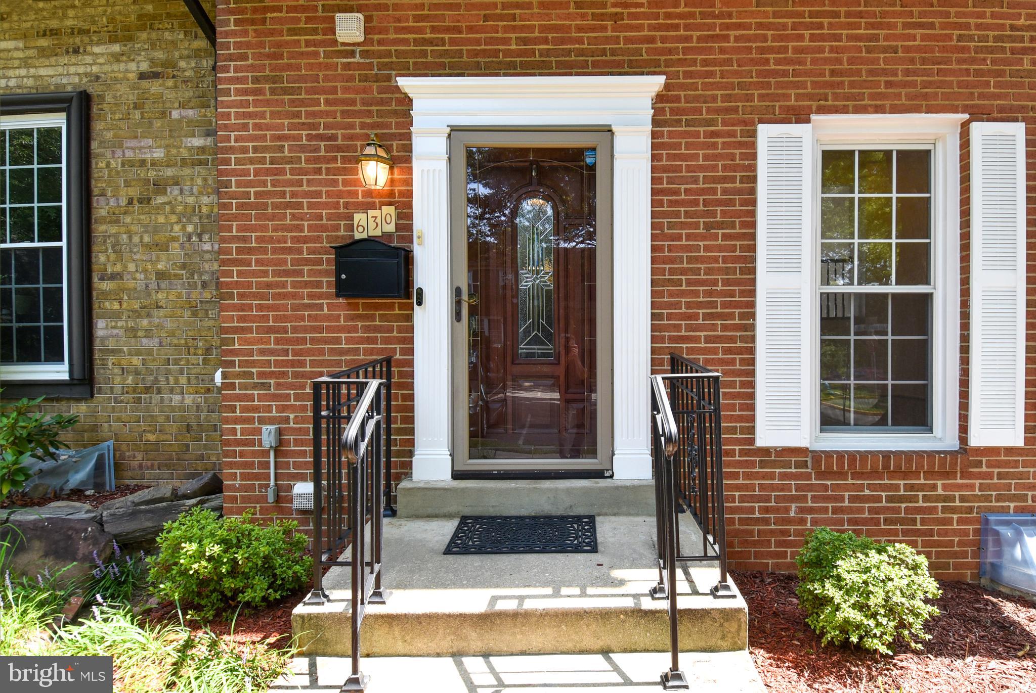 ROCKSHIRE TOWNHOMES - Residential