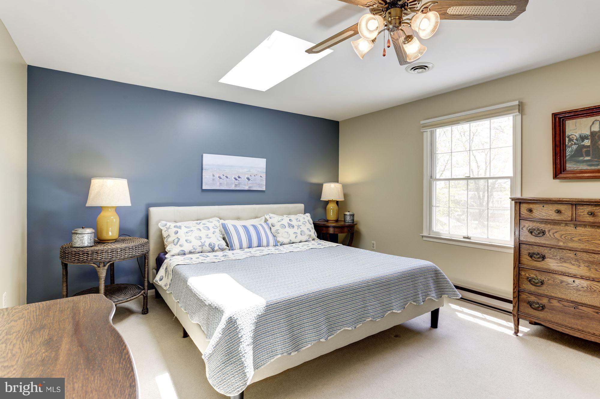 LAUREL - Residential