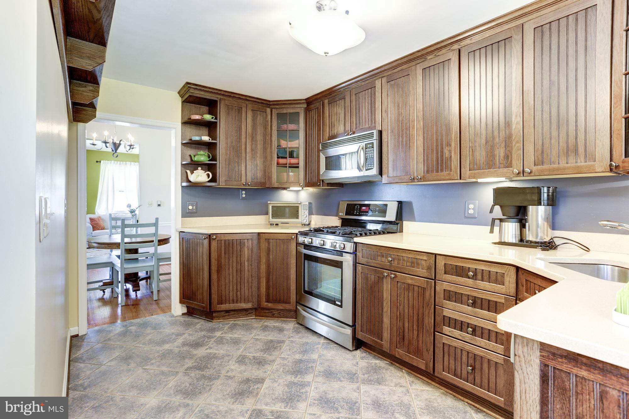 LAUREL - Residential