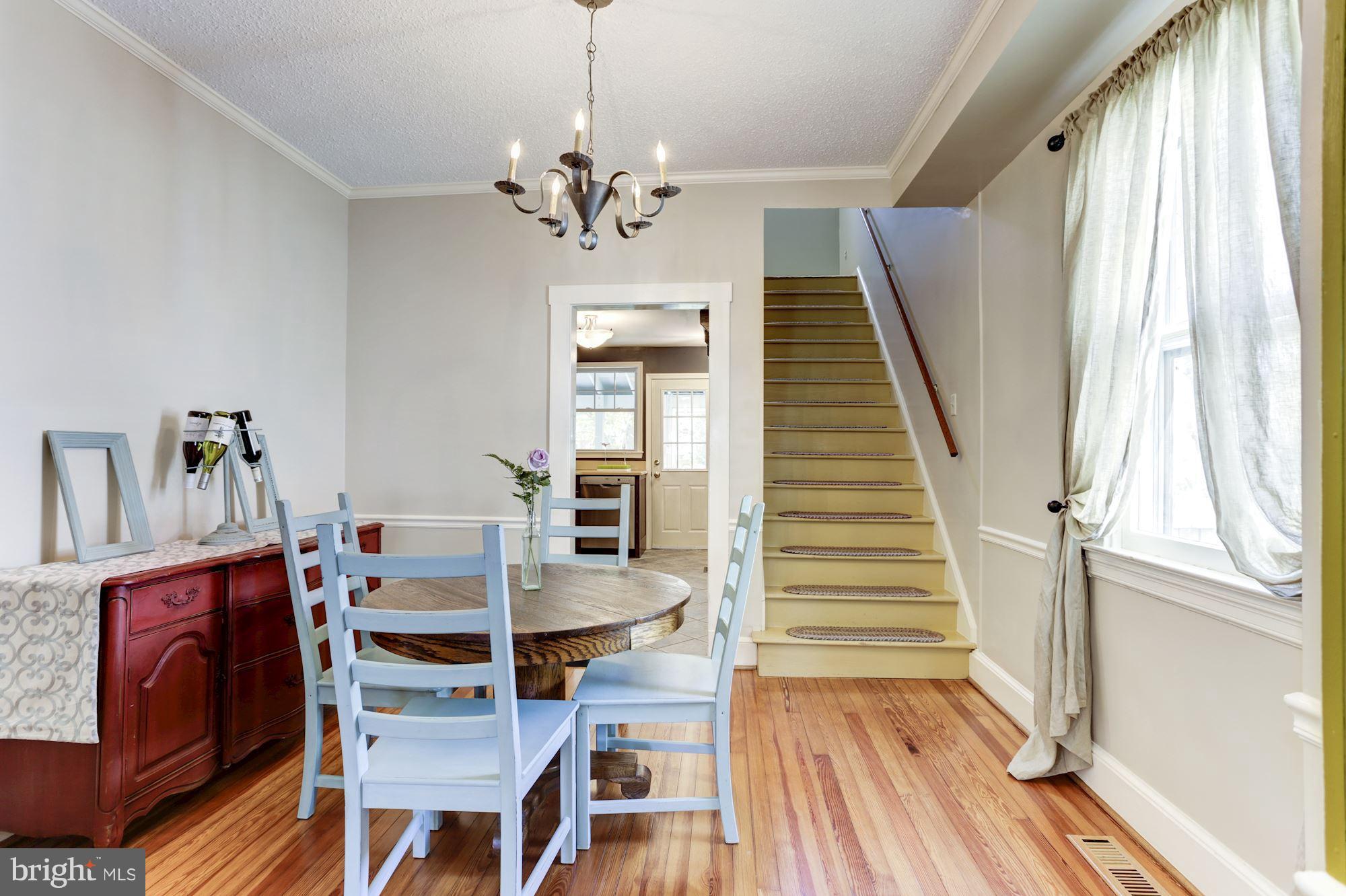 LAUREL - Residential