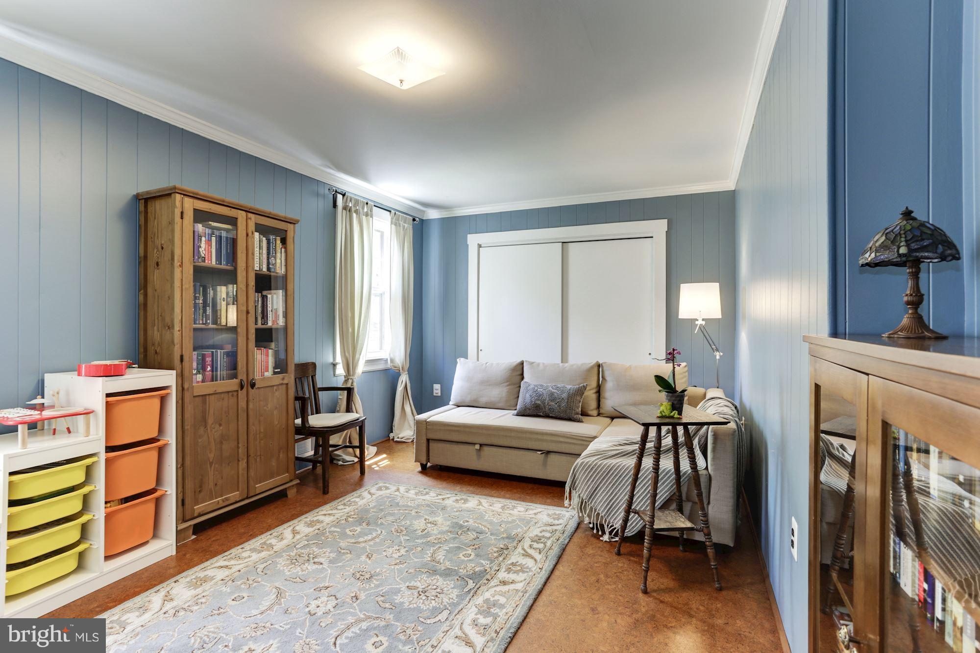 LAUREL - Residential