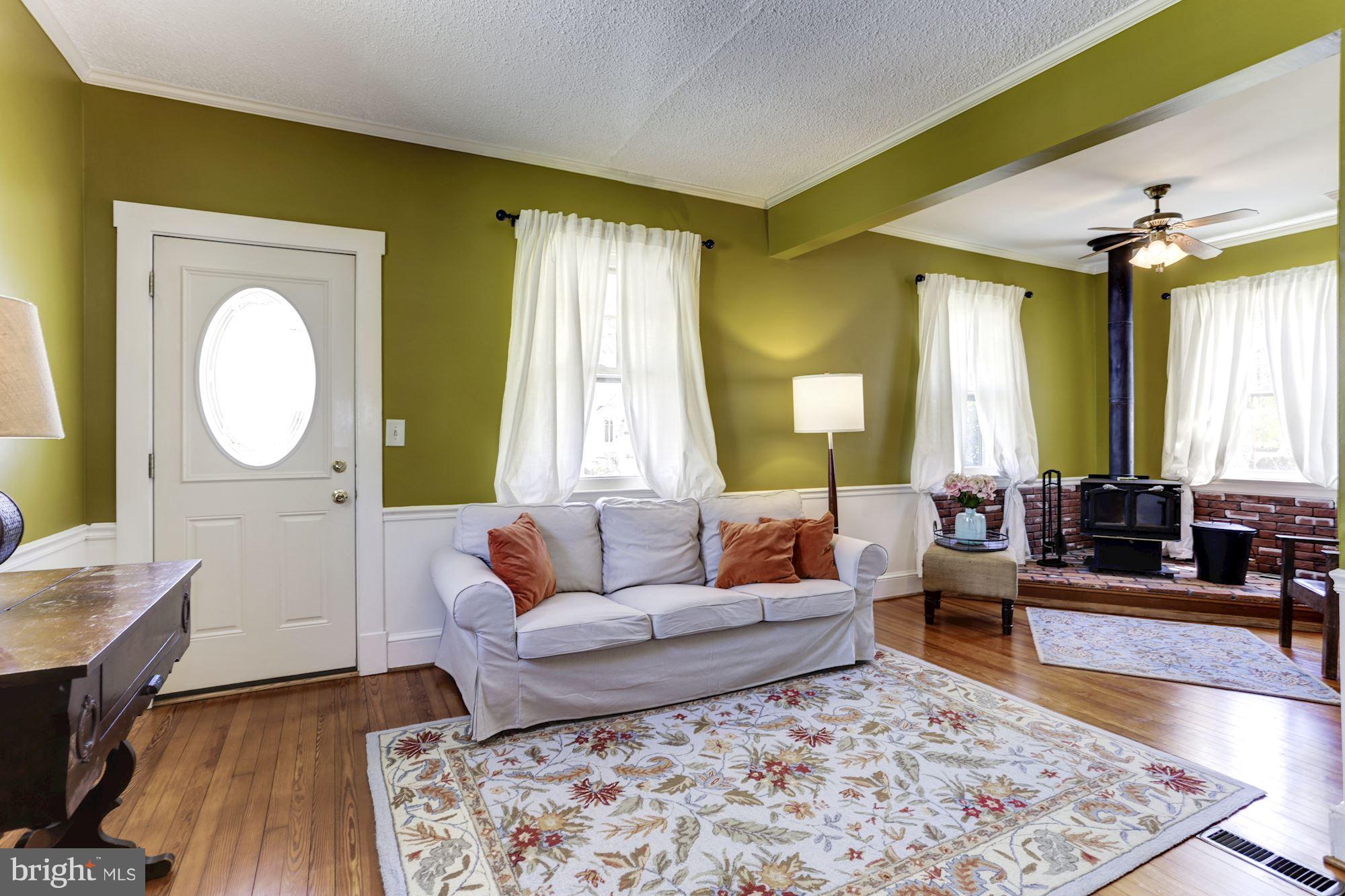 LAUREL - Residential