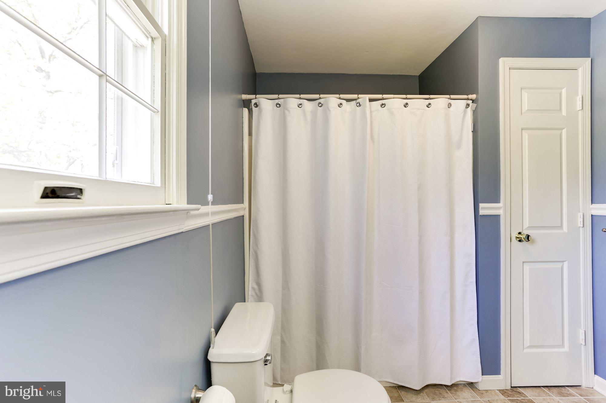 LAUREL - Residential