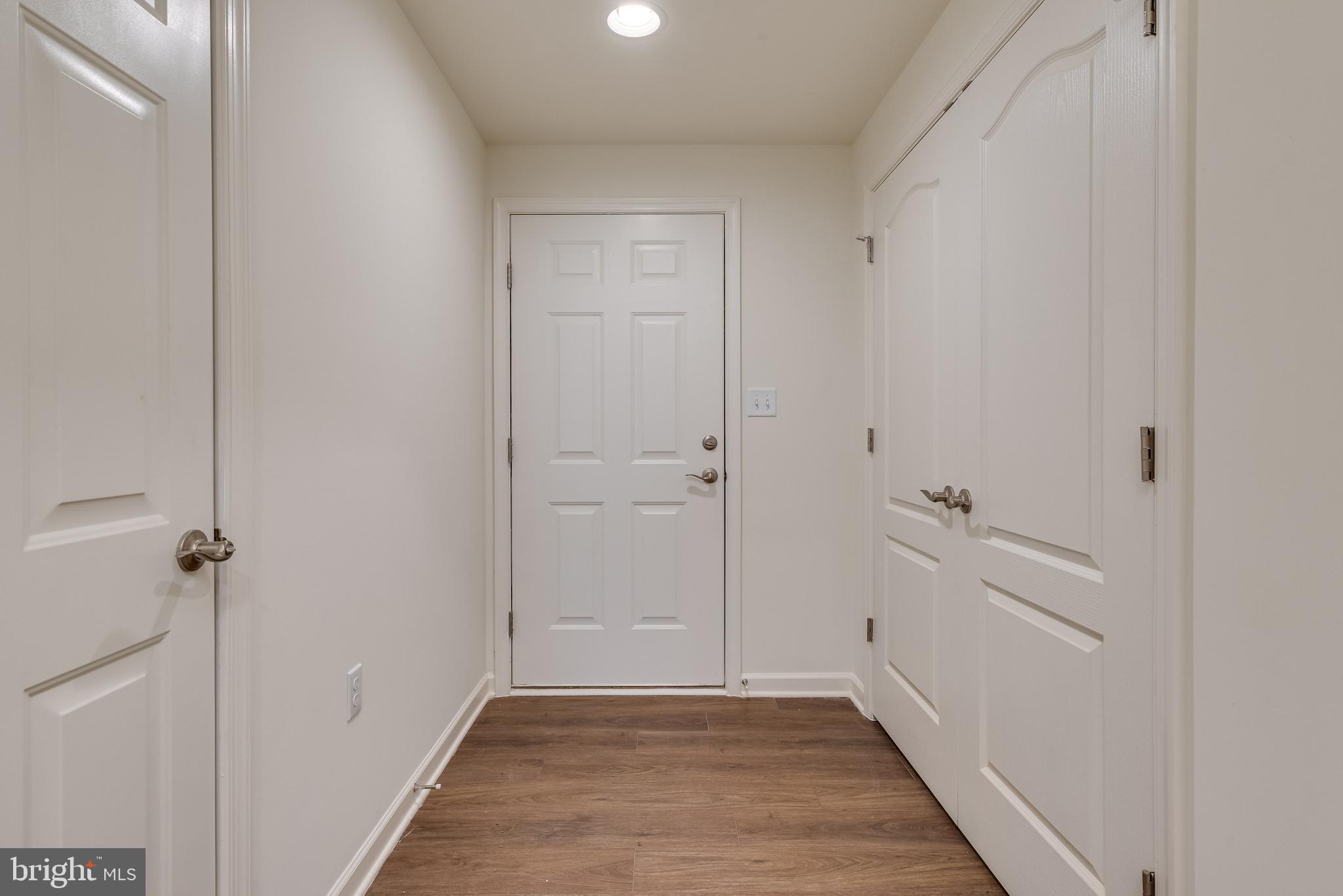 ARCHERS ROCK - Residential Lease