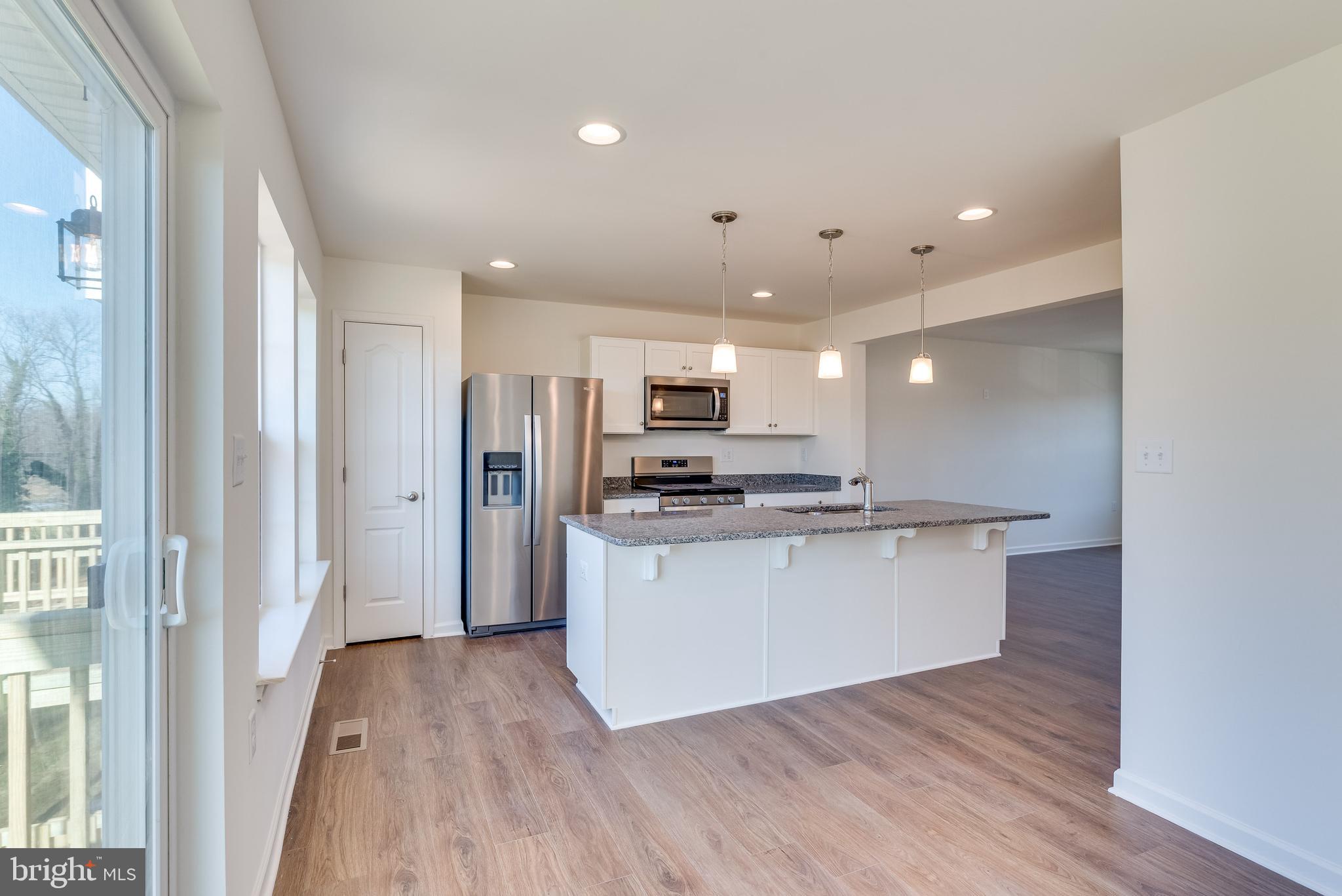 ARCHERS ROCK - Residential Lease