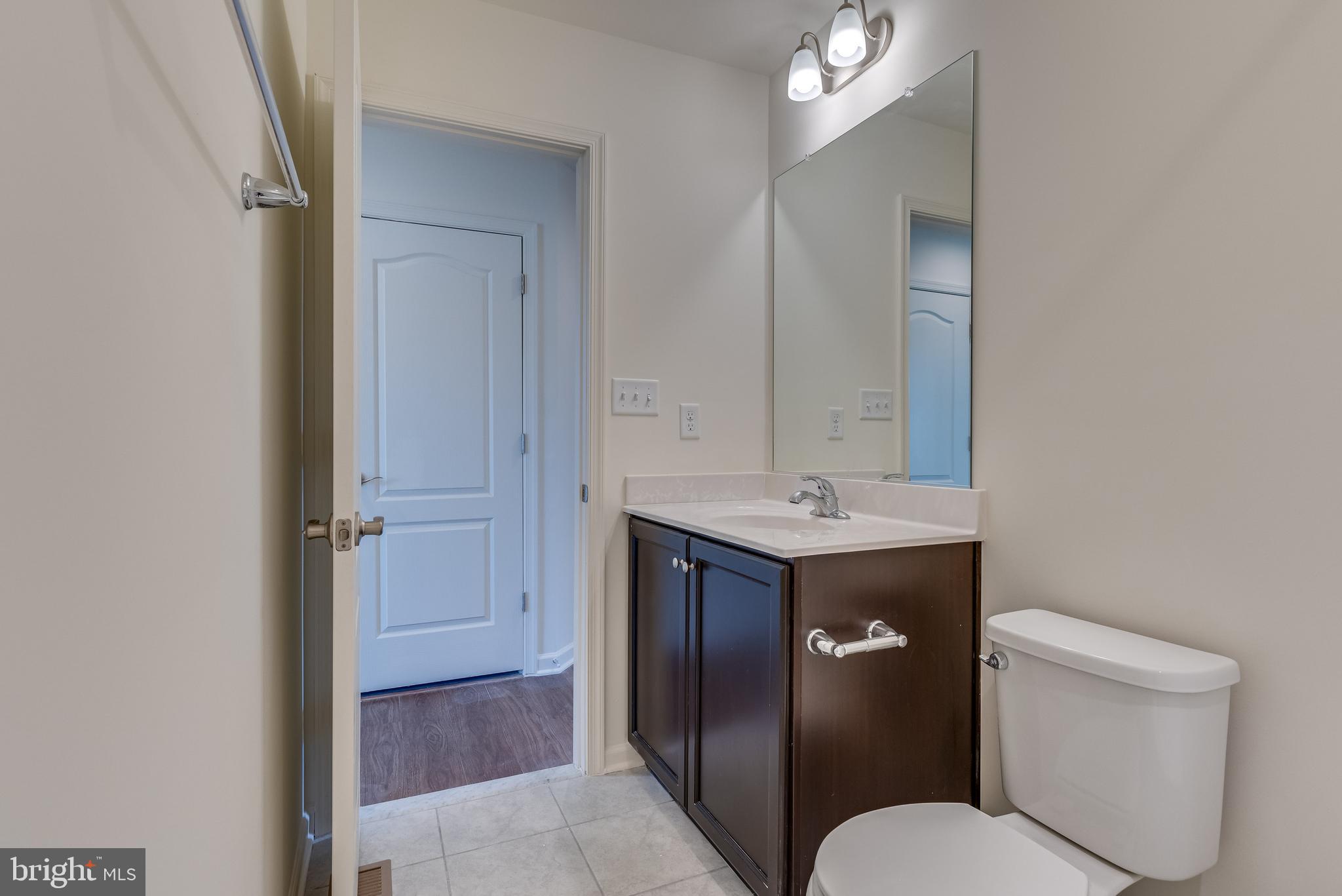 ARCHERS ROCK - Residential Lease