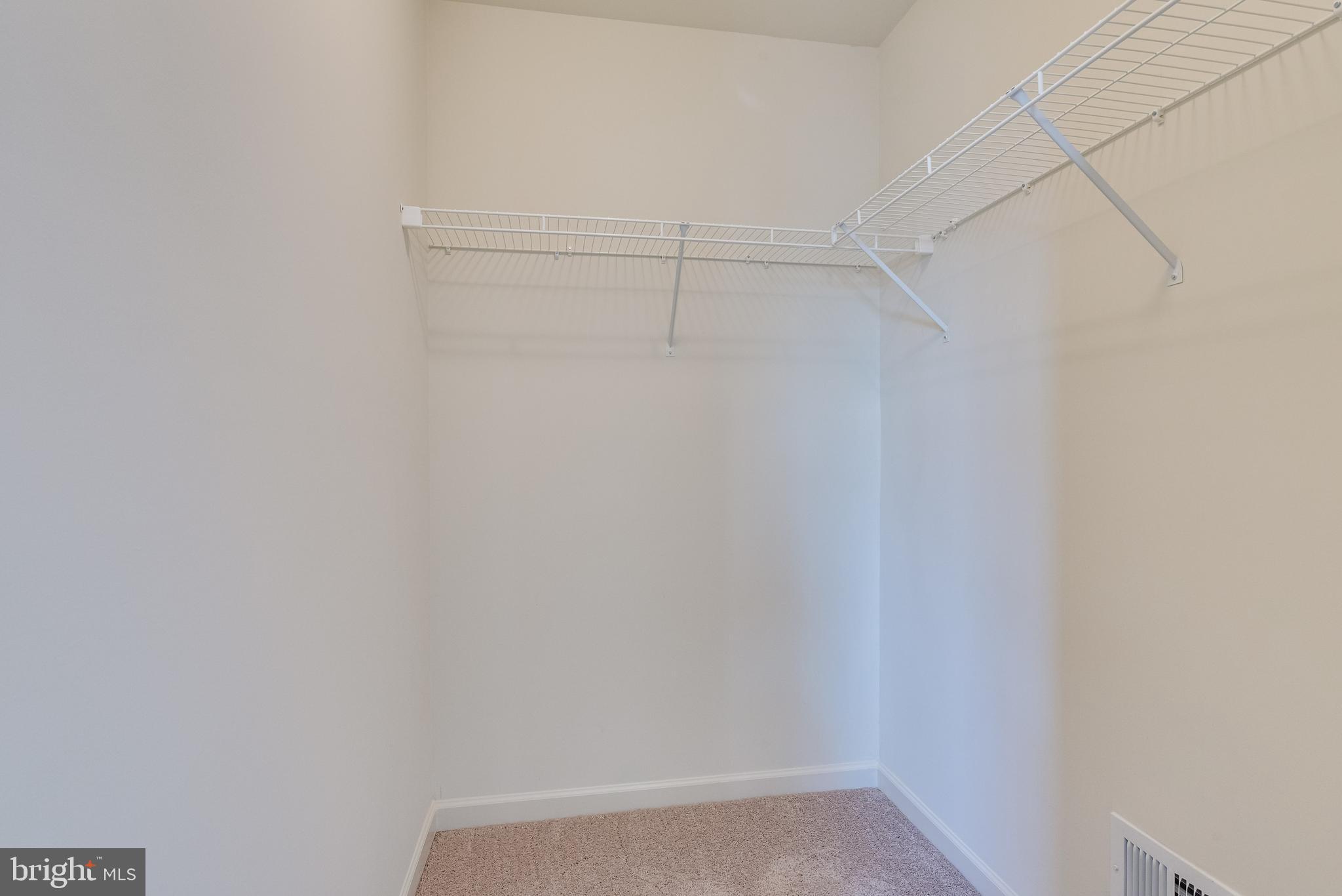 ARCHERS ROCK - Residential Lease