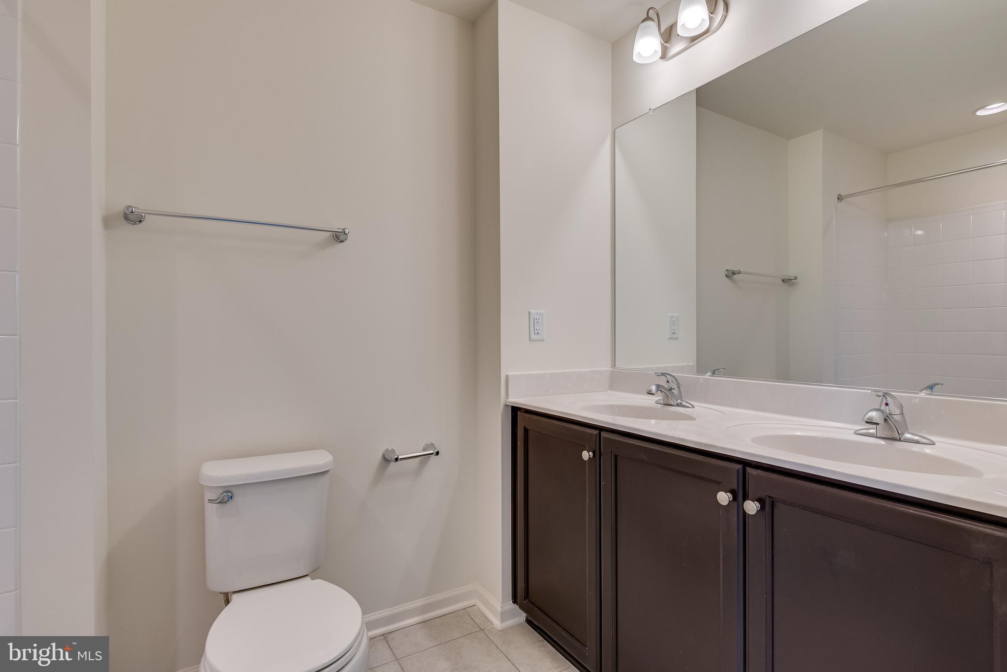 ARCHERS ROCK - Residential Lease