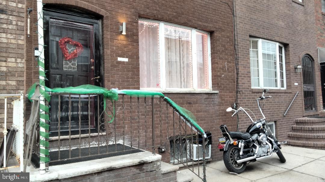 LOWER MOYAMENSING - Residential