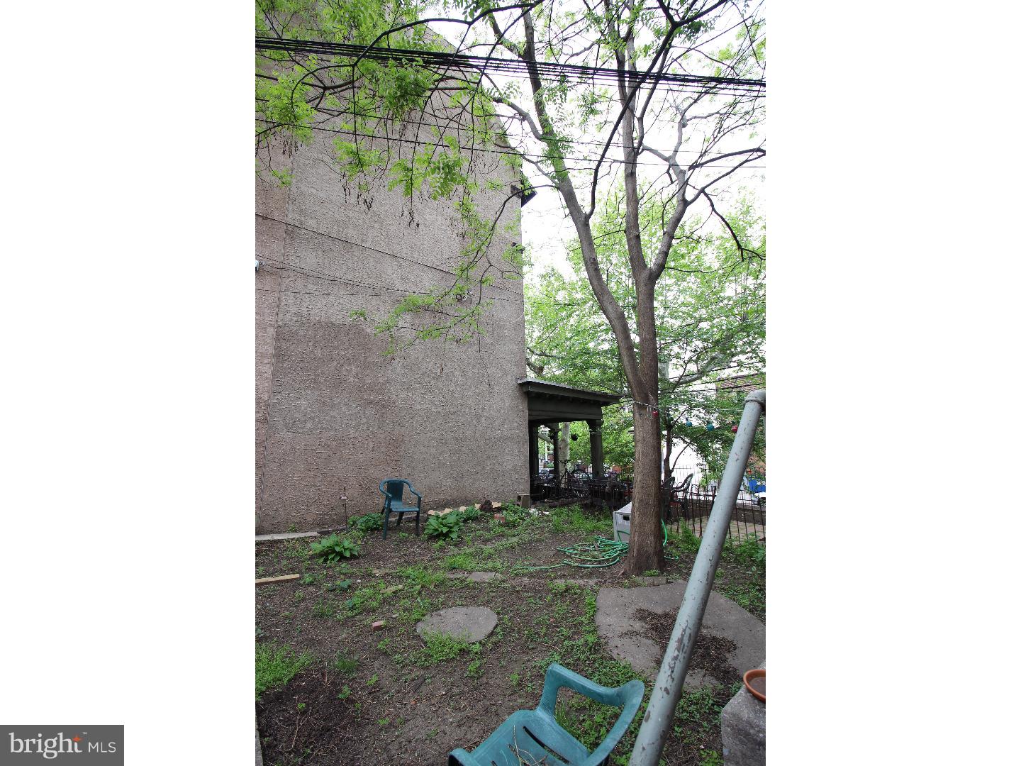UNIVERSITY CITY - Residential Lease