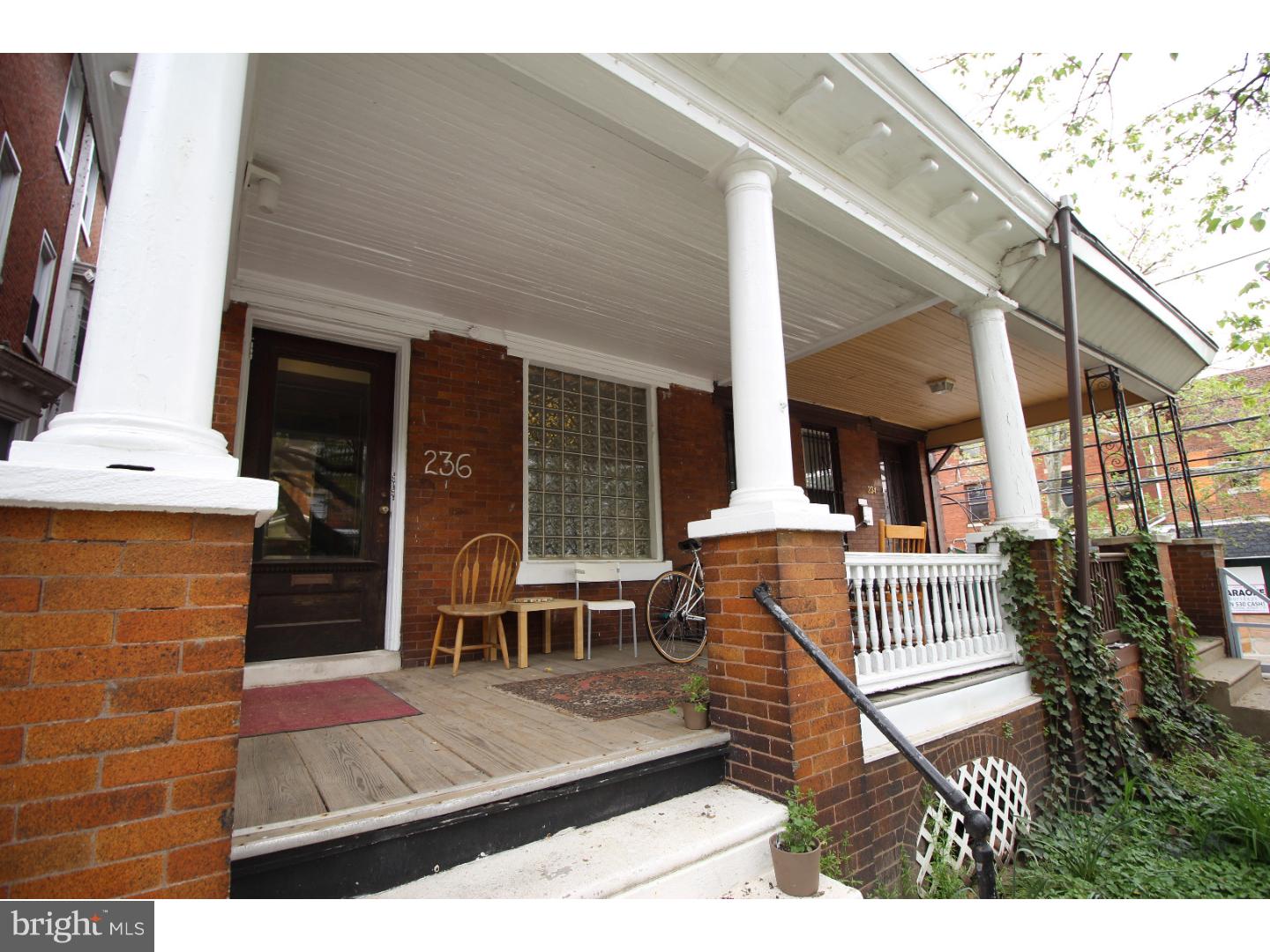 UNIVERSITY CITY - Residential Lease