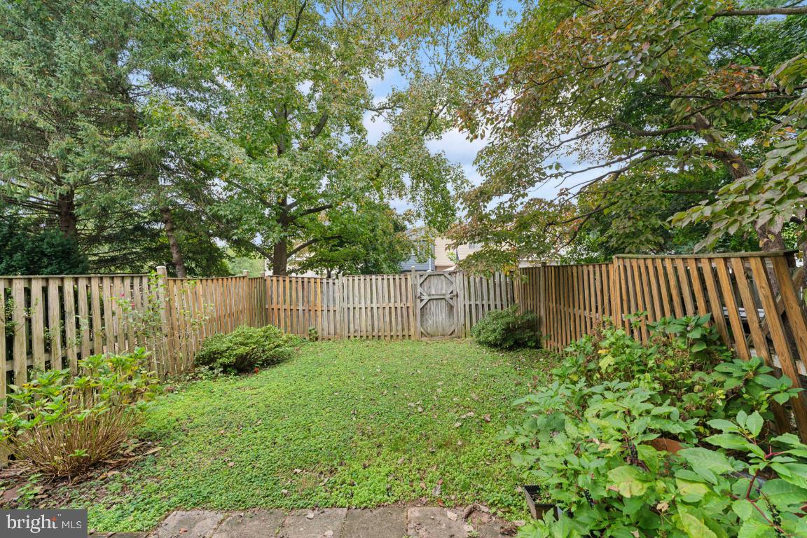 CHARLENE - Residential