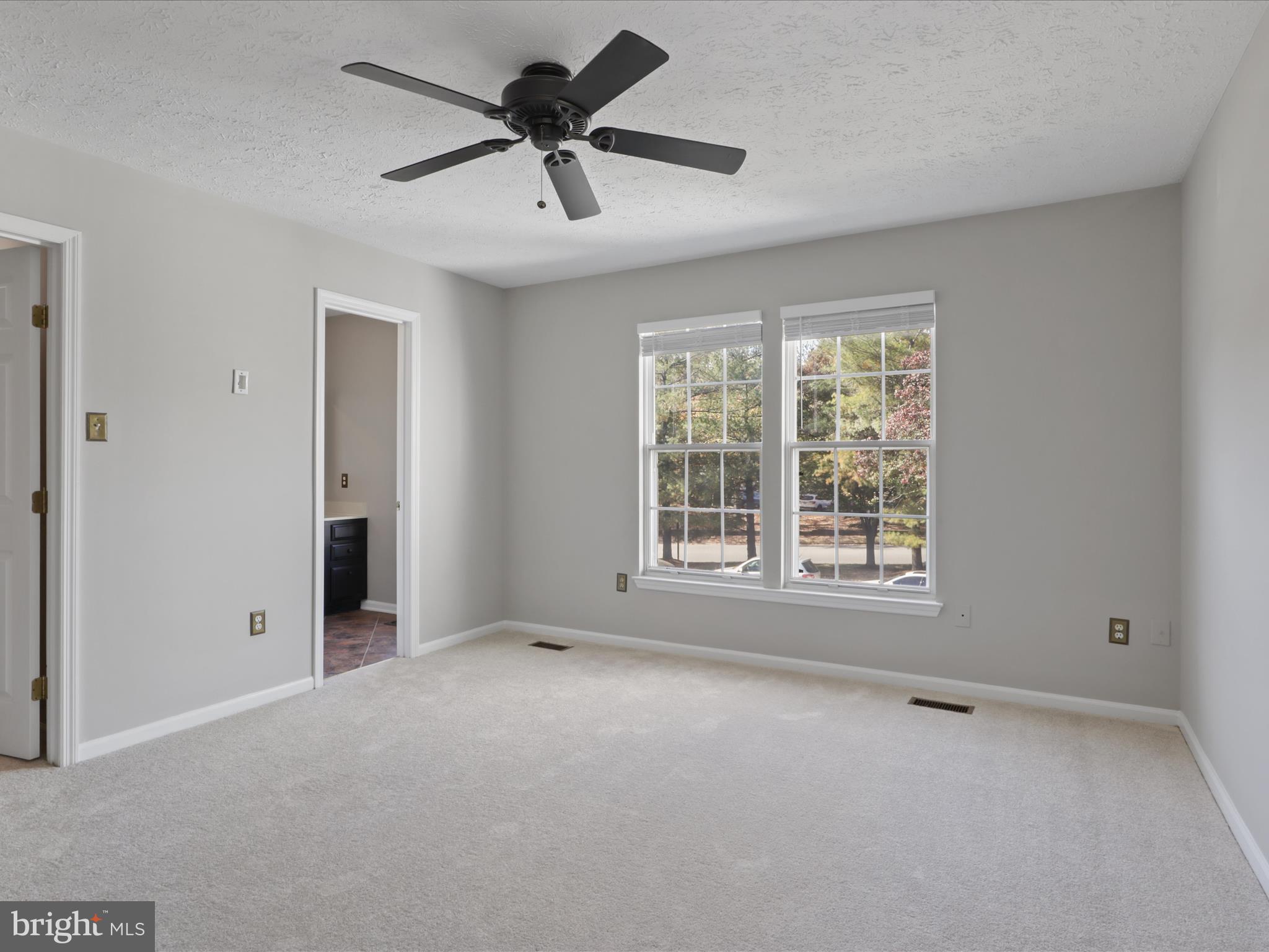 KENDALL RIDGE - Residential