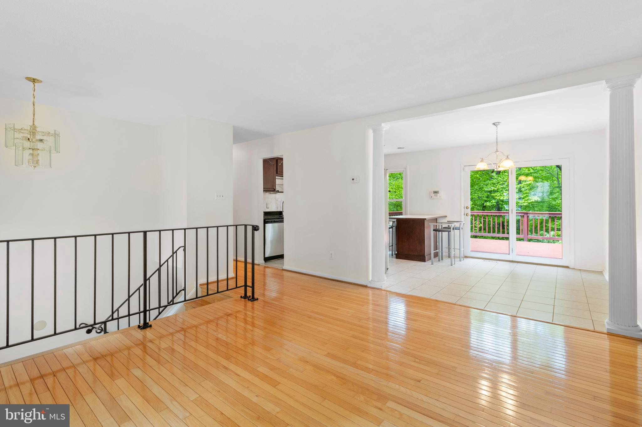 BURGOYNE FOREST WEST - Residential Lease